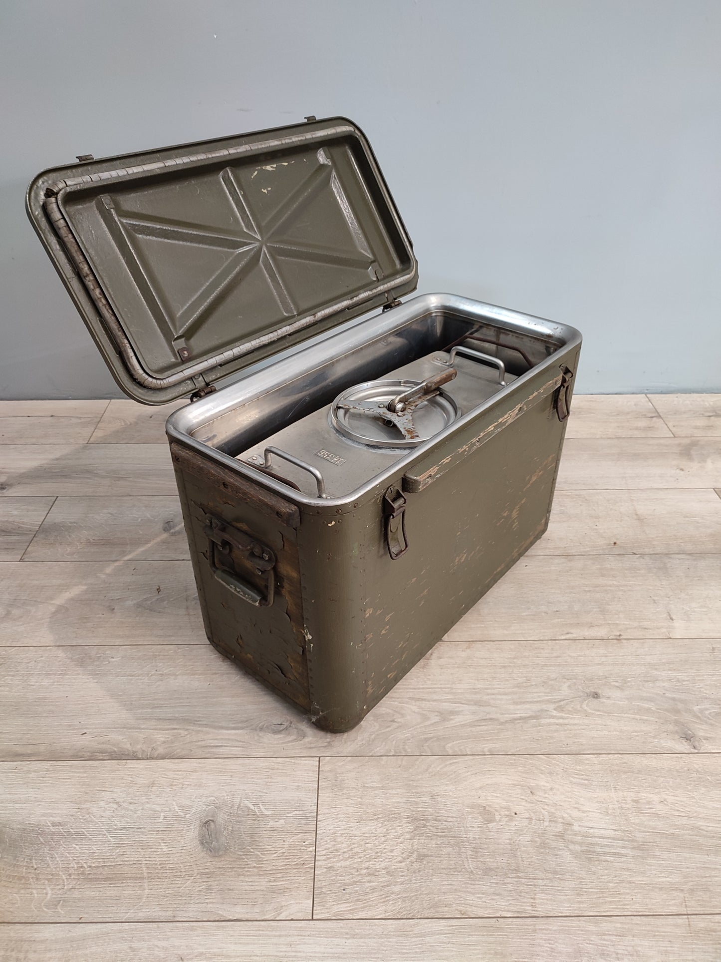 59138 Cassa militare porta viveri