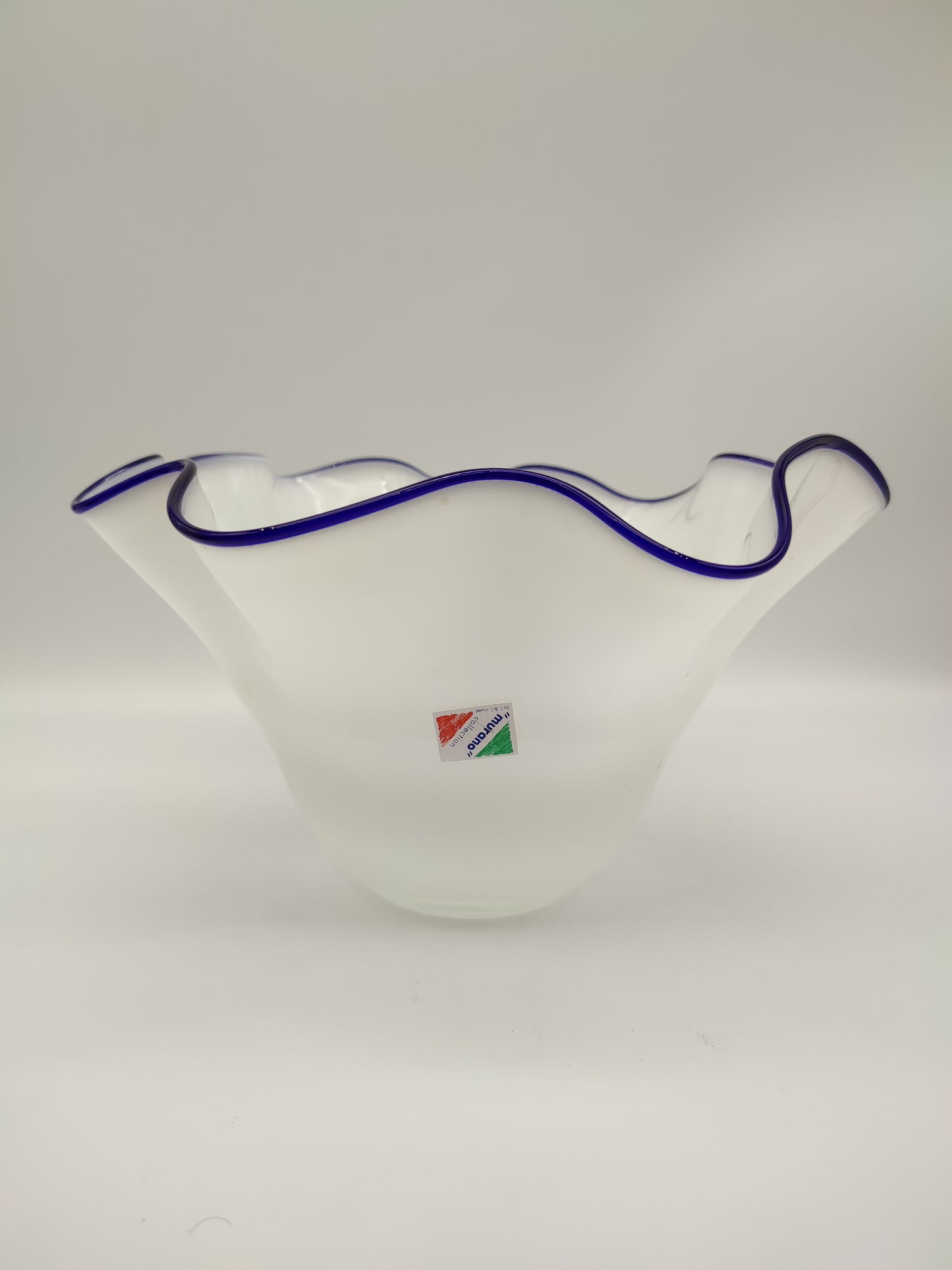 62865 Vaso "fazzoletto" in vetro di murano