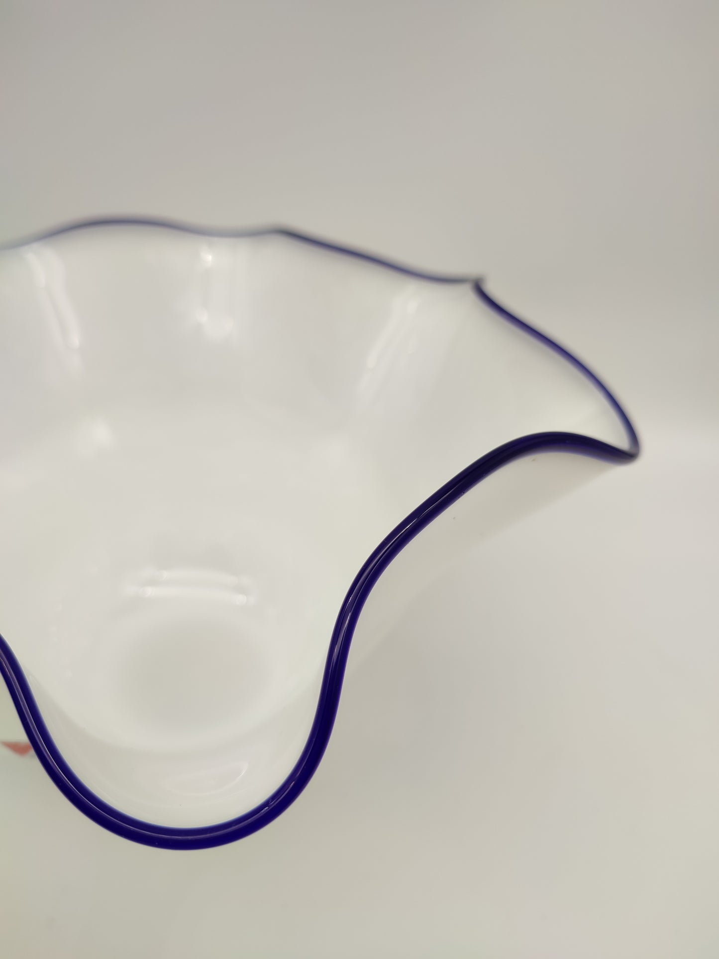 62865 Vaso "fazzoletto" in vetro di murano