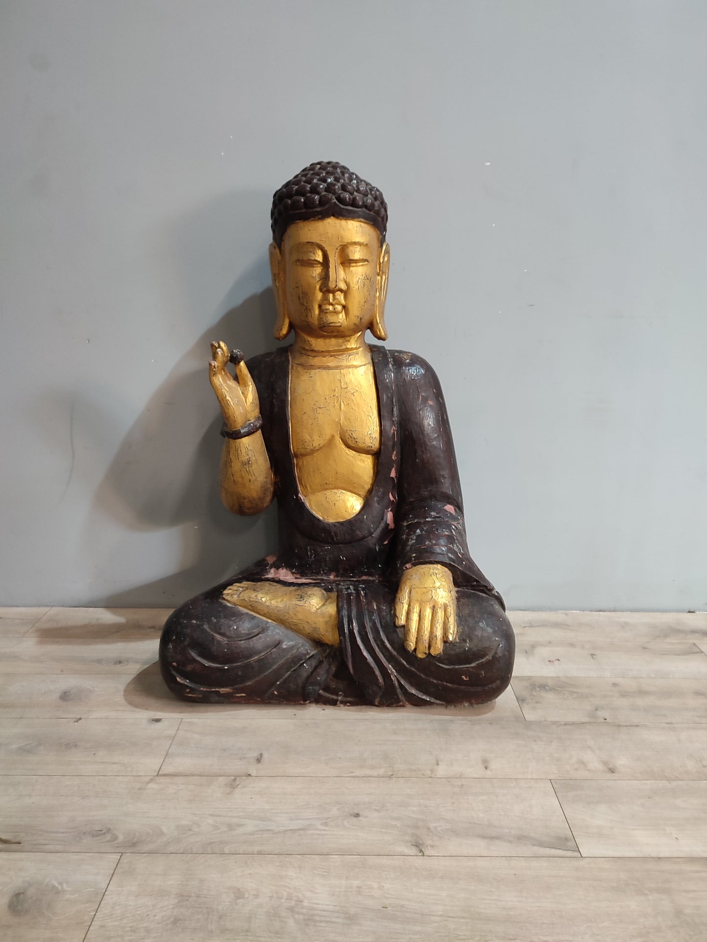 43256 Grande scultura buddha in legno dipianto