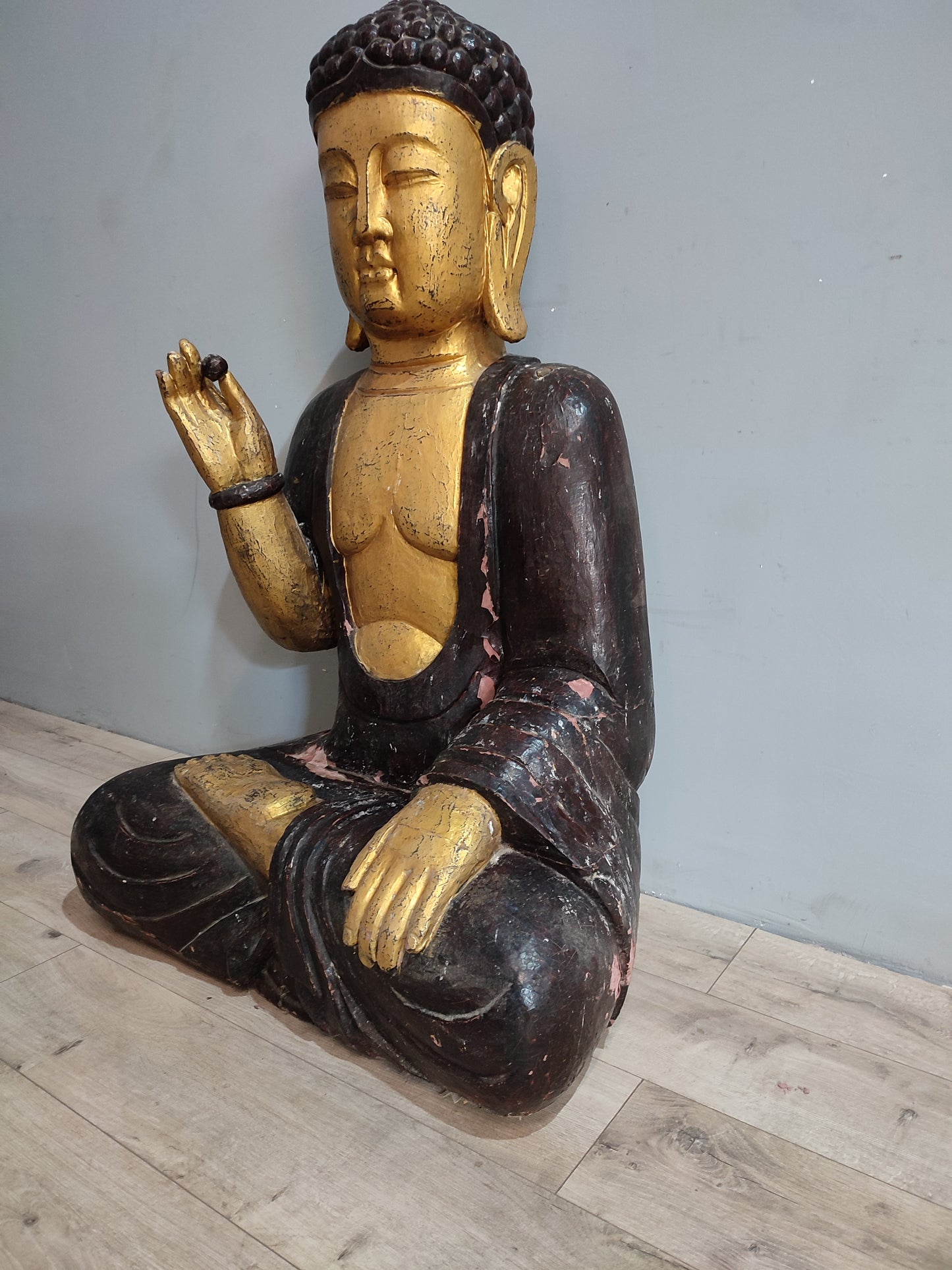 43256 Grande scultura buddha in legno dipianto