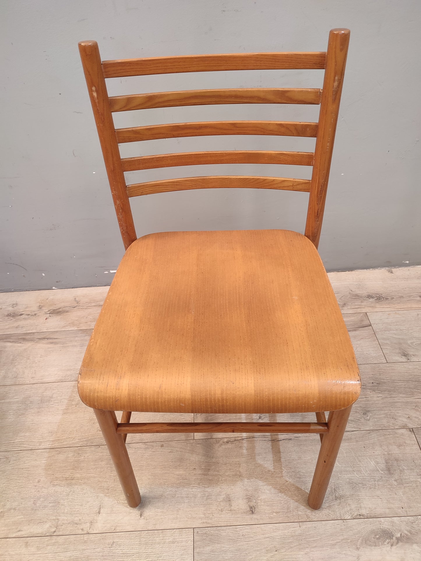 68072 Set n 4 sedie vintage in legno