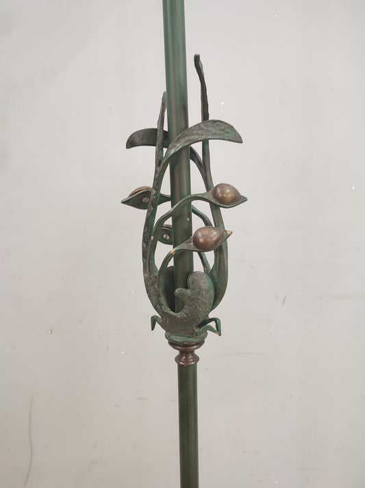 68386 Piantana in metallo verde