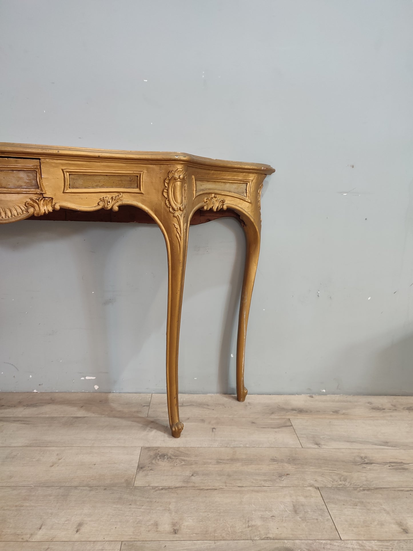 68604 Console dorata in legno