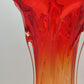 69184 Vaso in vetro con sfumatura rossa e arancio