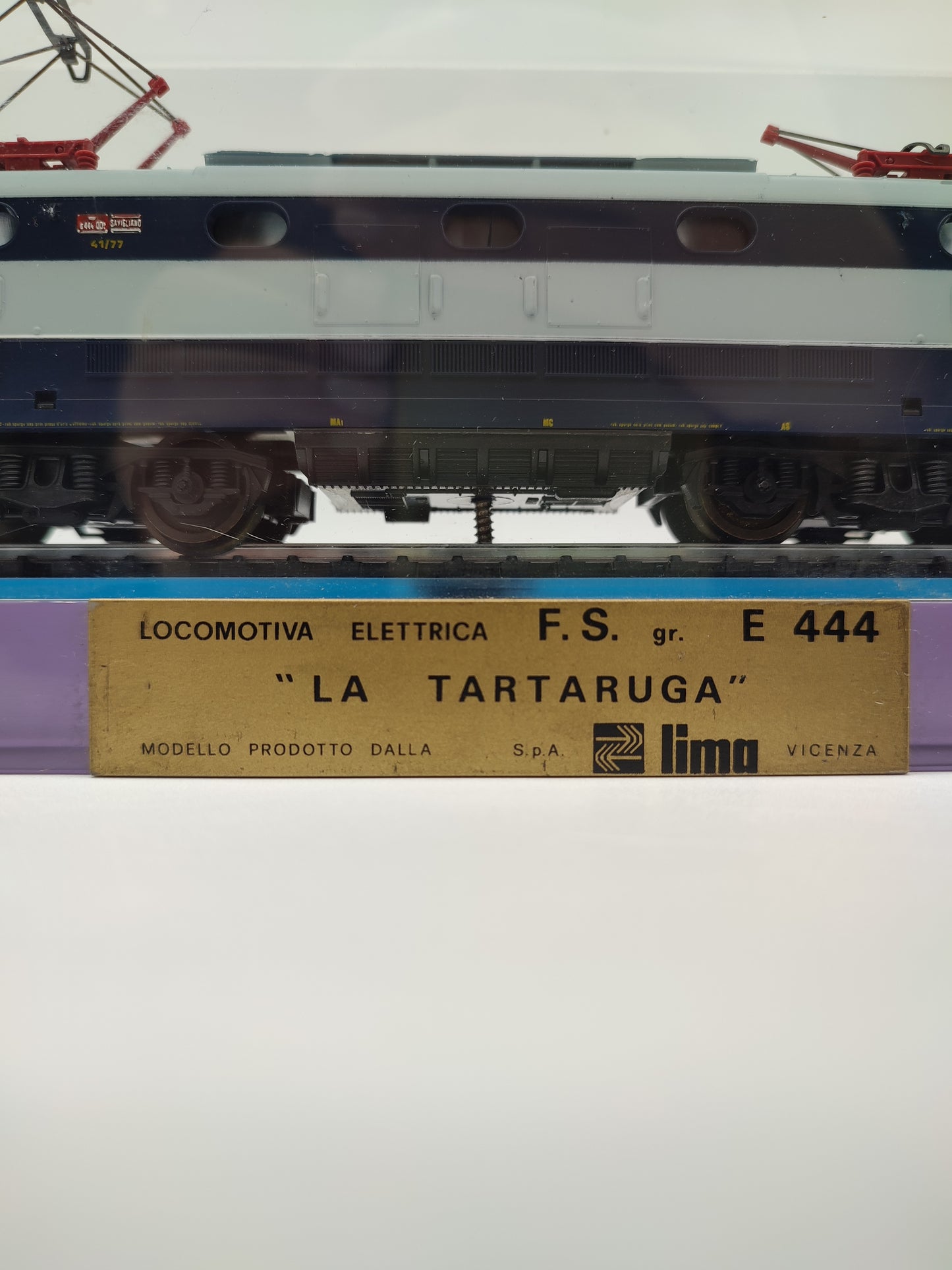 68426 Modello locomotiva elettrica F.S. E444 La Tartaruga, Lima