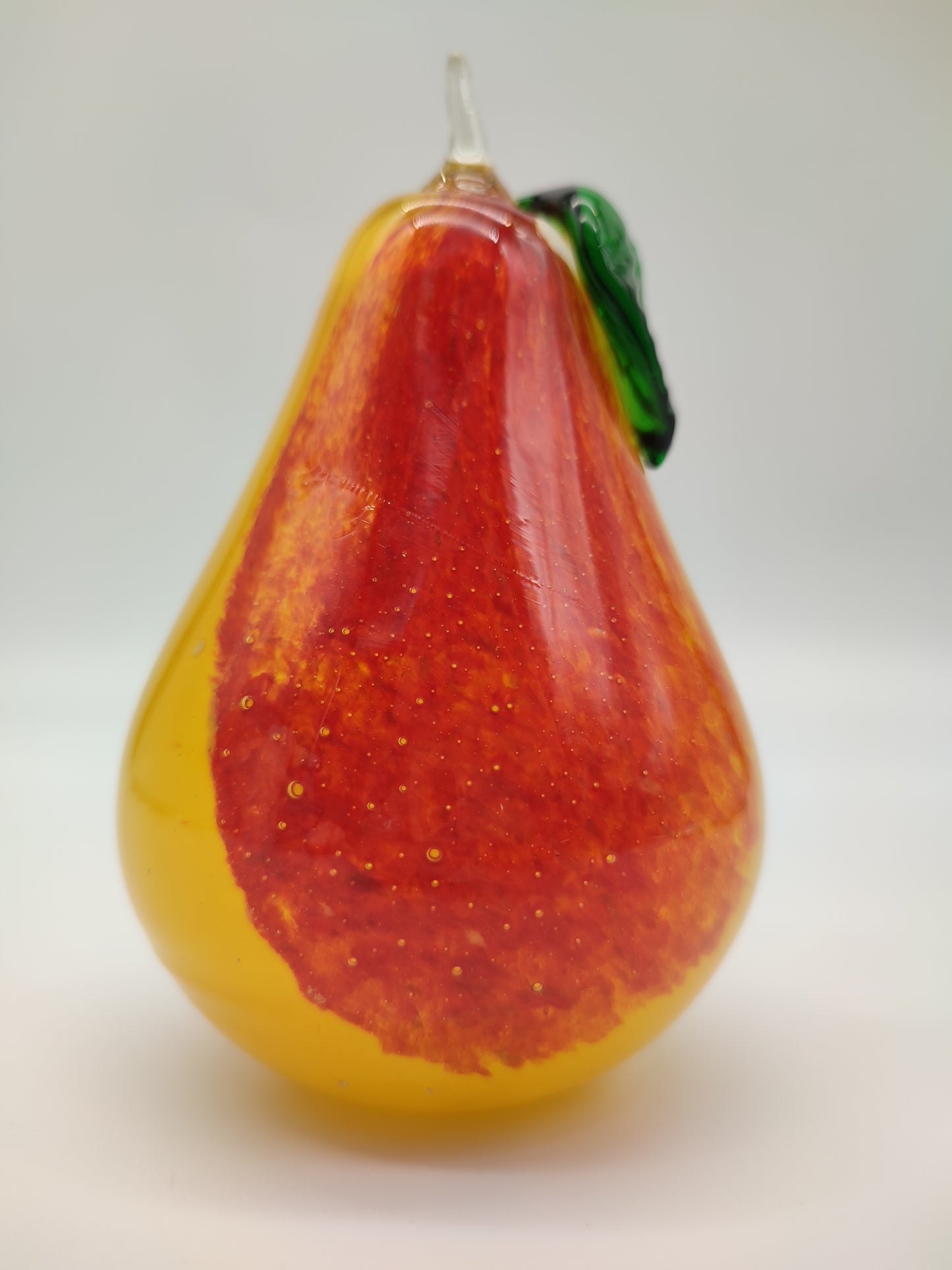 68128-4 Pera in vetro di Murano gialla e rossa