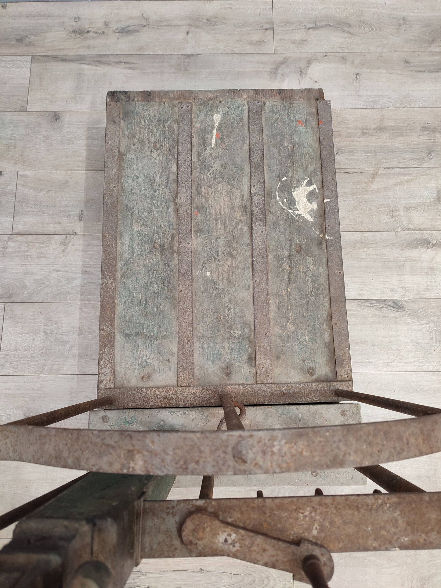 70836 Antica bascula in legno