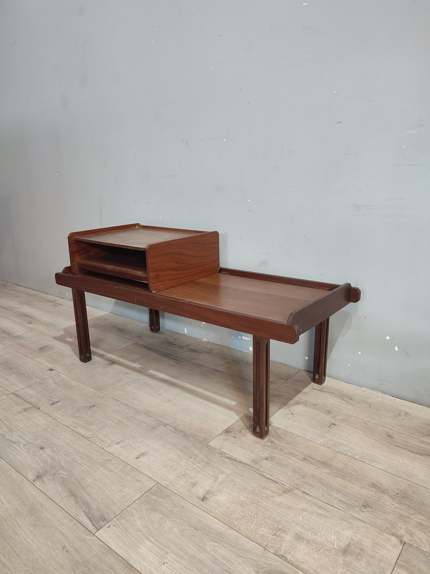 71325 Panca vintage con portariviste