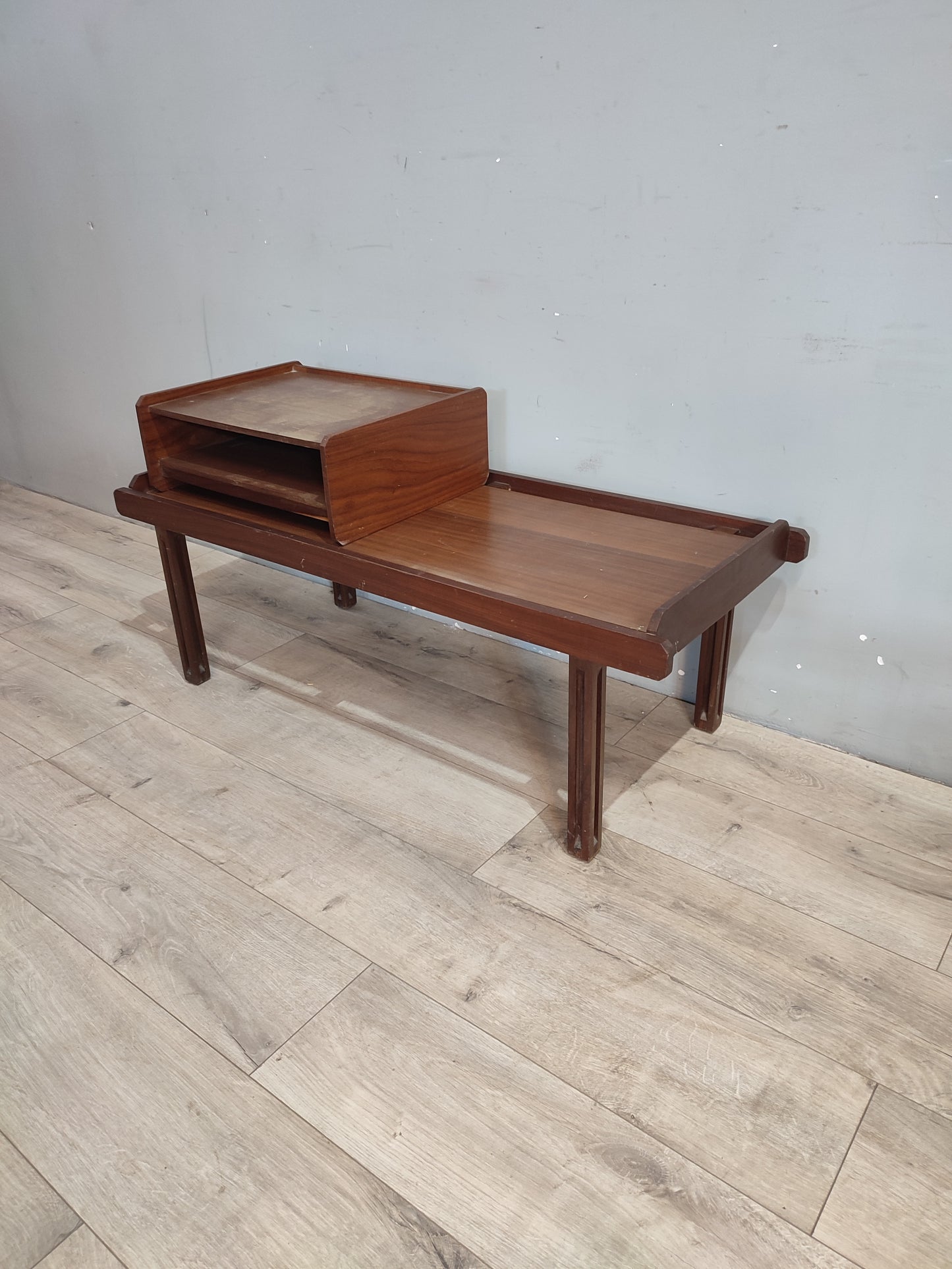 71325 Panca vintage con portariviste