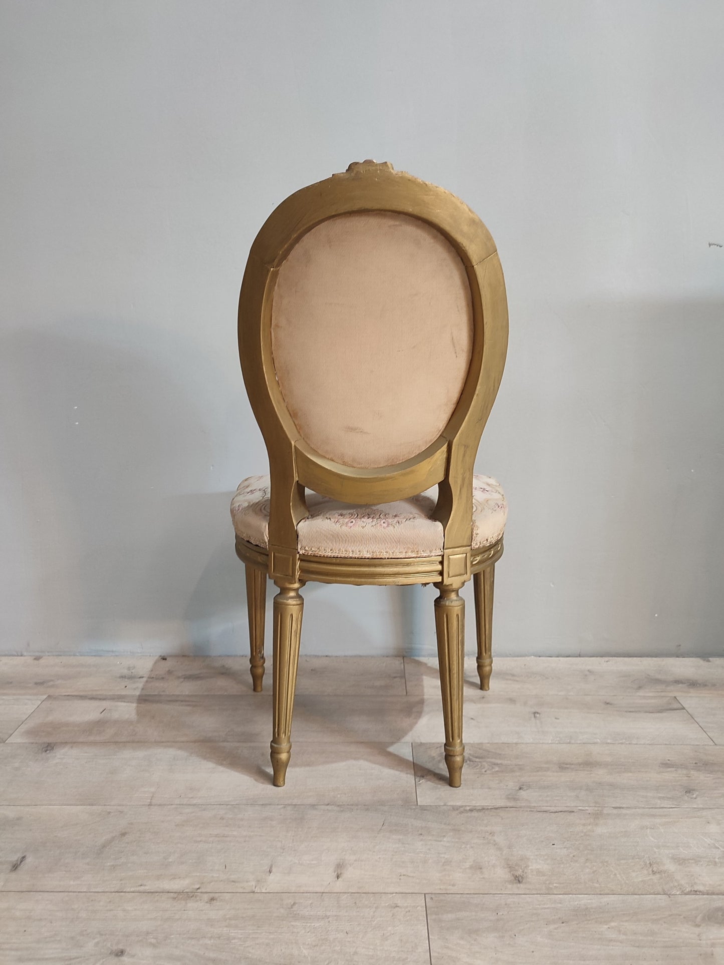 73804 Sedia in legno dorato con tessuto a fiori