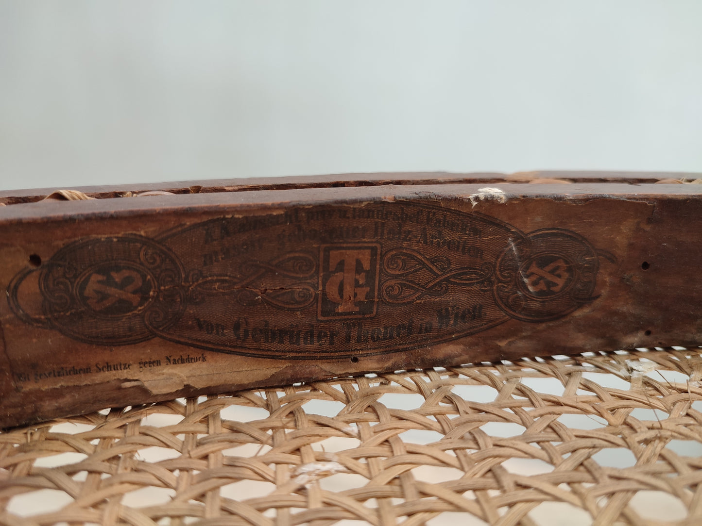 73802 Sedia in legno e paglia di Vienna con schienale alto Gebruder Thonet