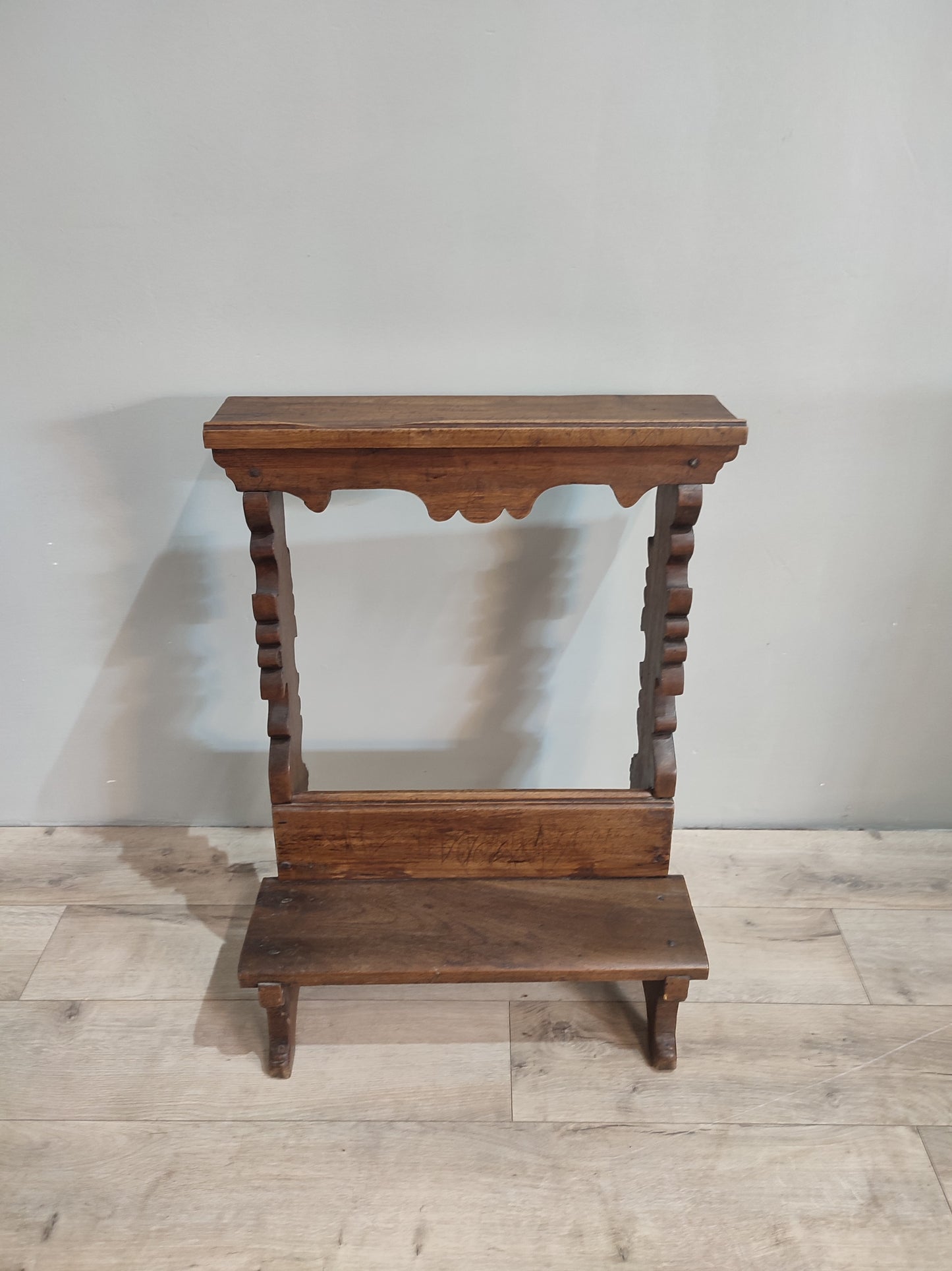 74125-2 Antico inginocchiatoio in legno