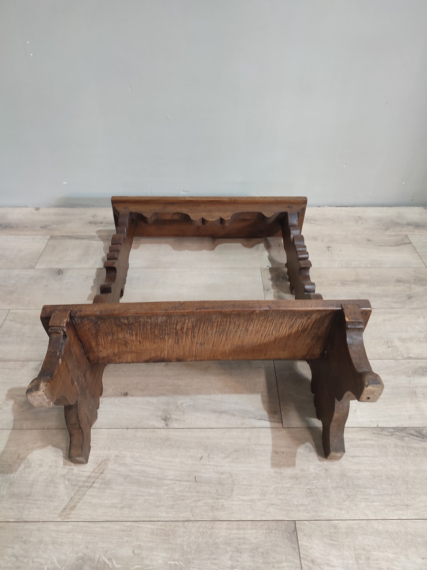 74125-2 Antico inginocchiatoio in legno