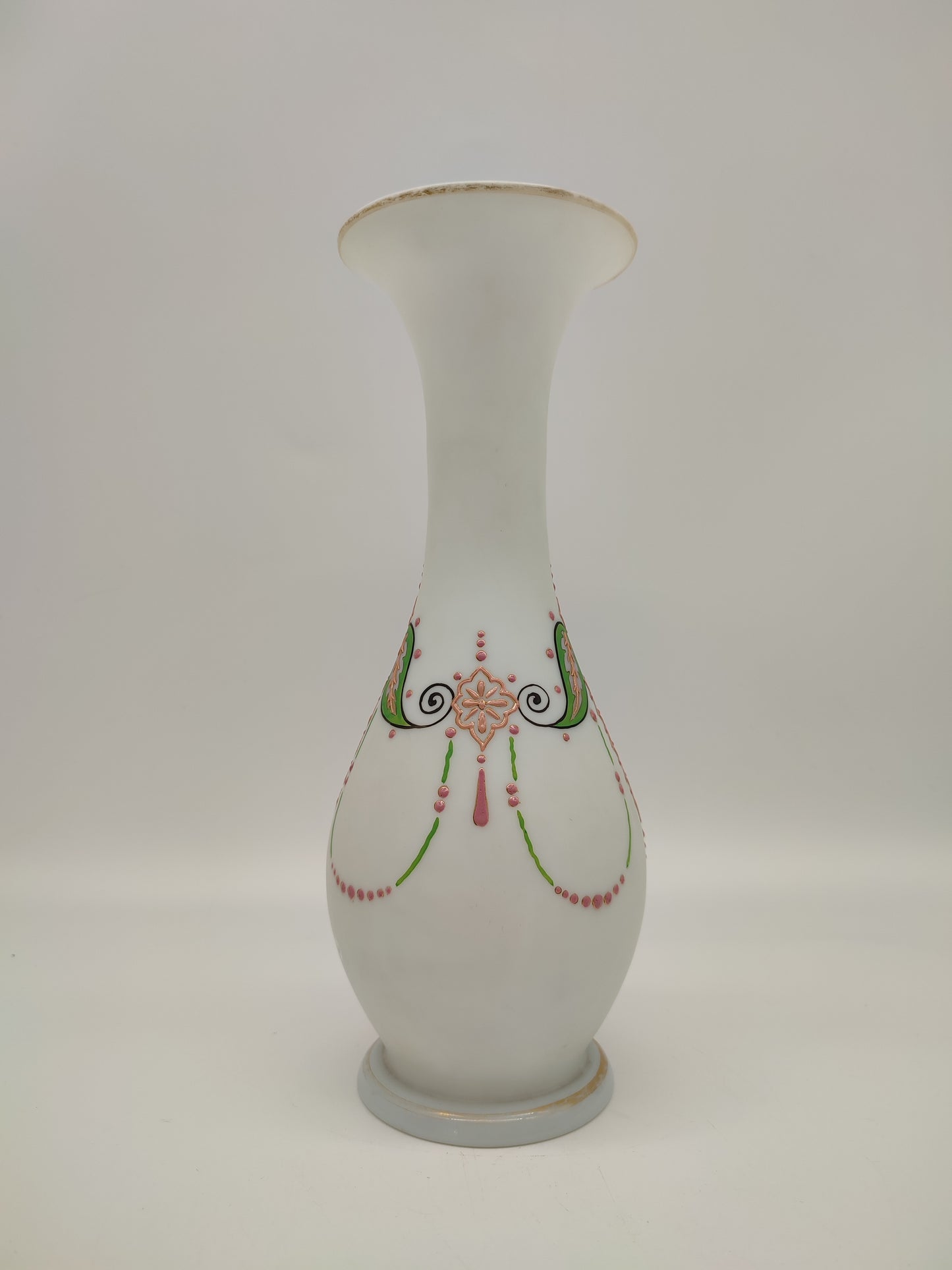 73726 Vaso in vetro opalino