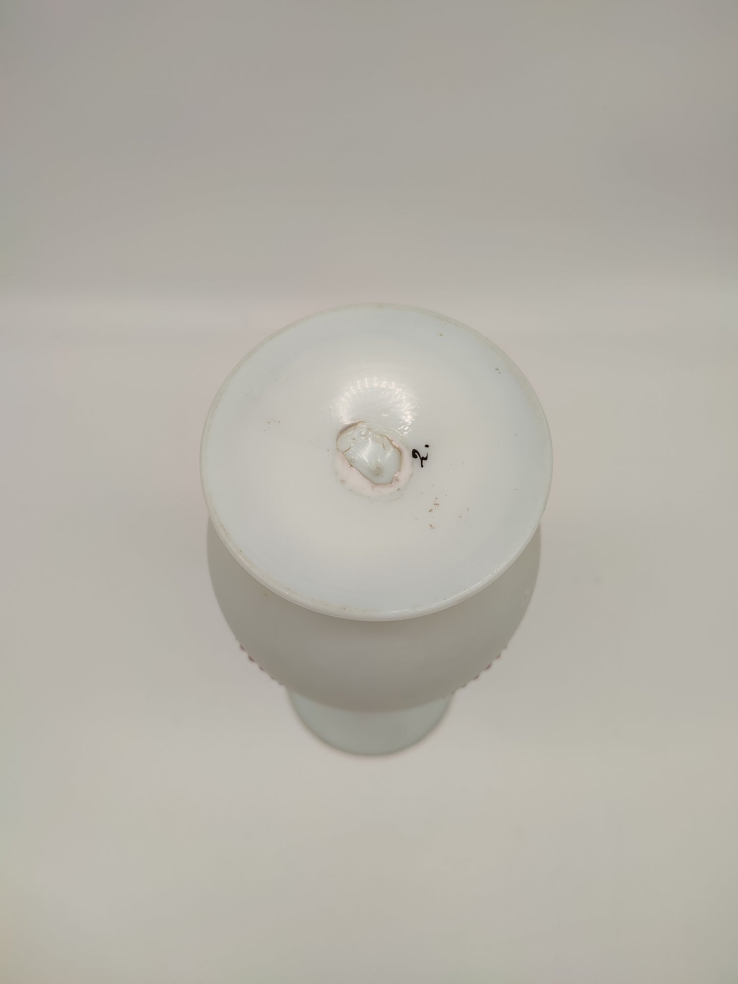 73726 Vaso in vetro opalino