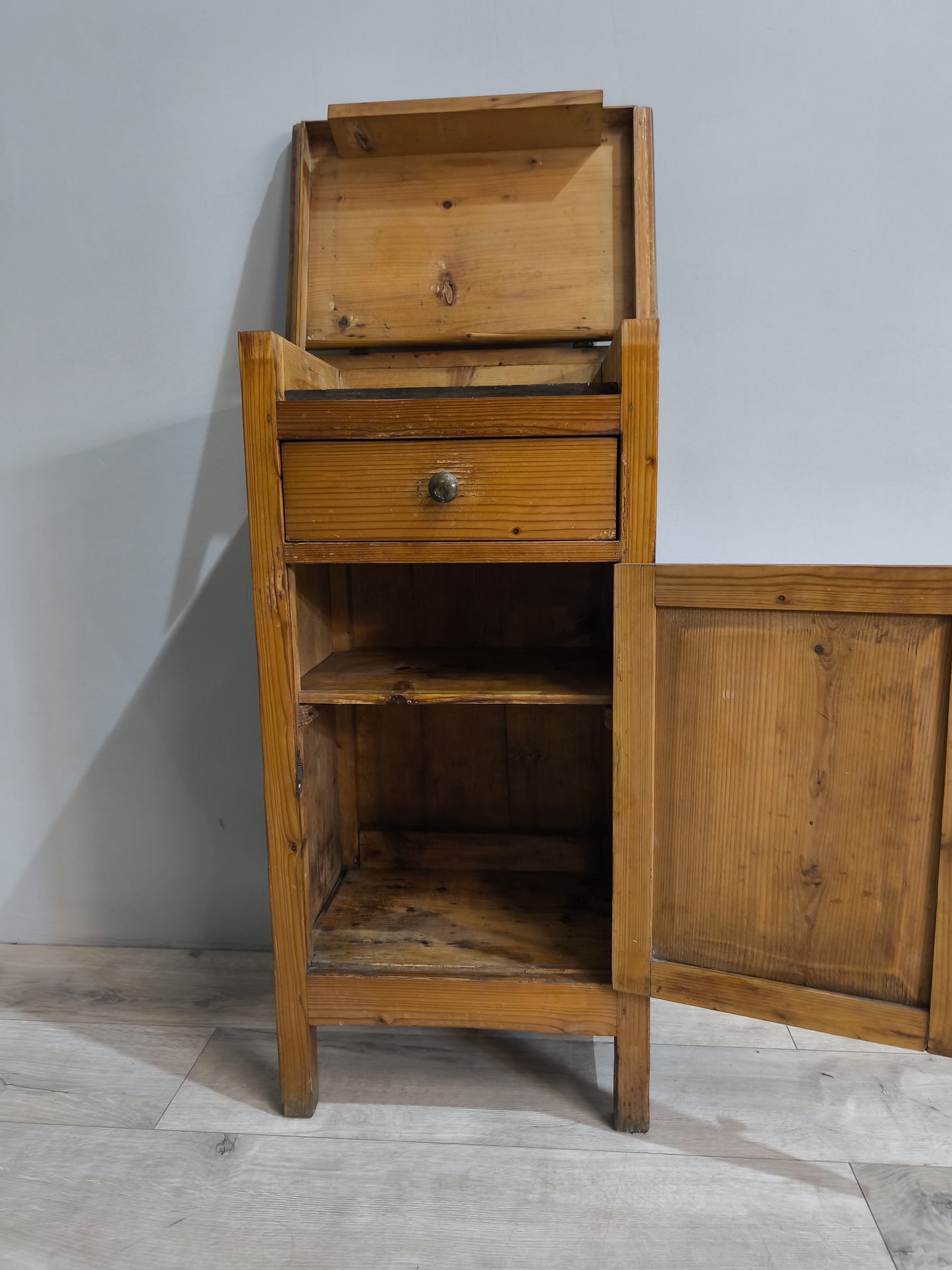 74983 Mobile battilardo in legno