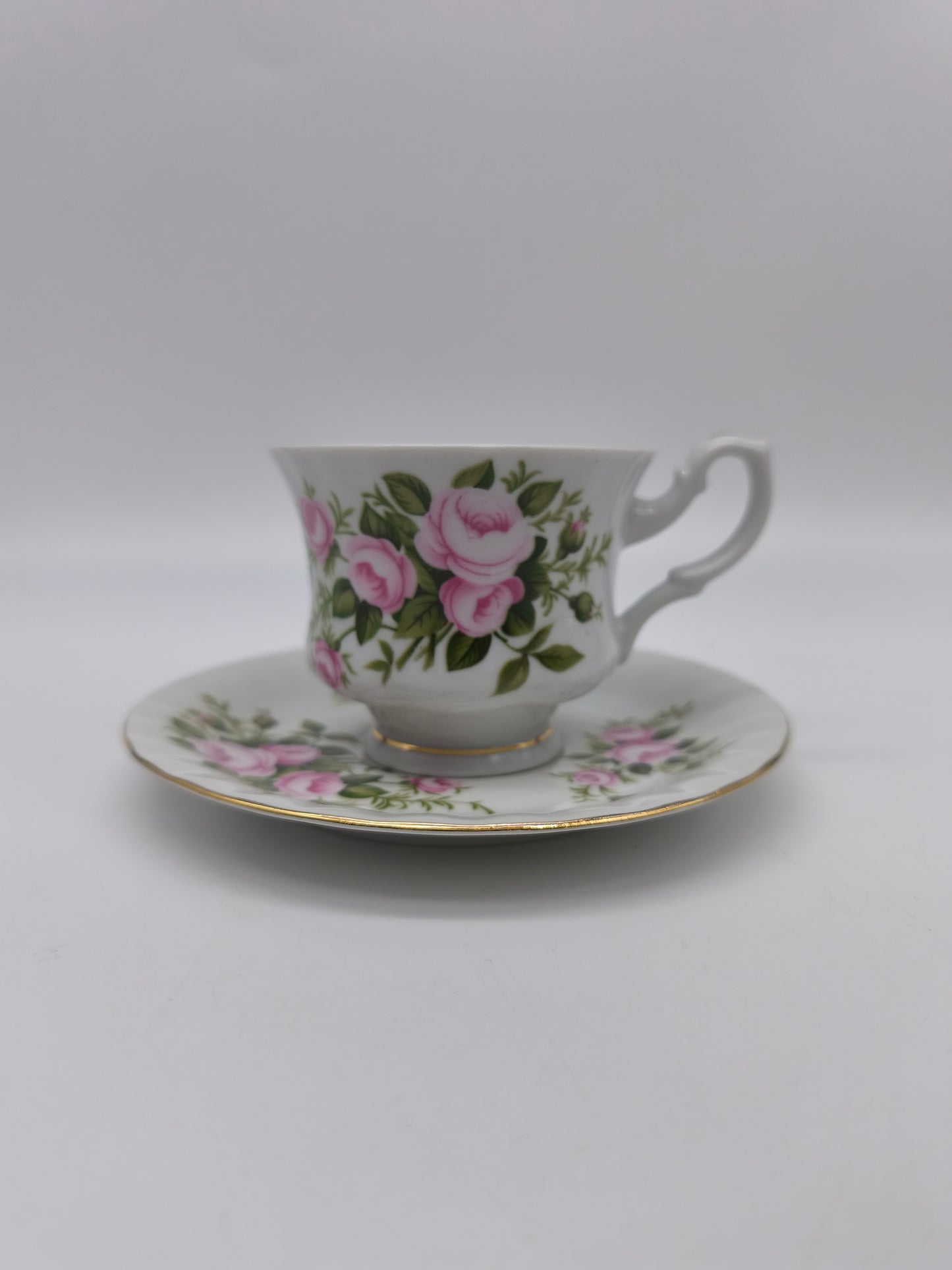 75069 Tazza in porcellana Covent Garden, Flower of the month collection, June