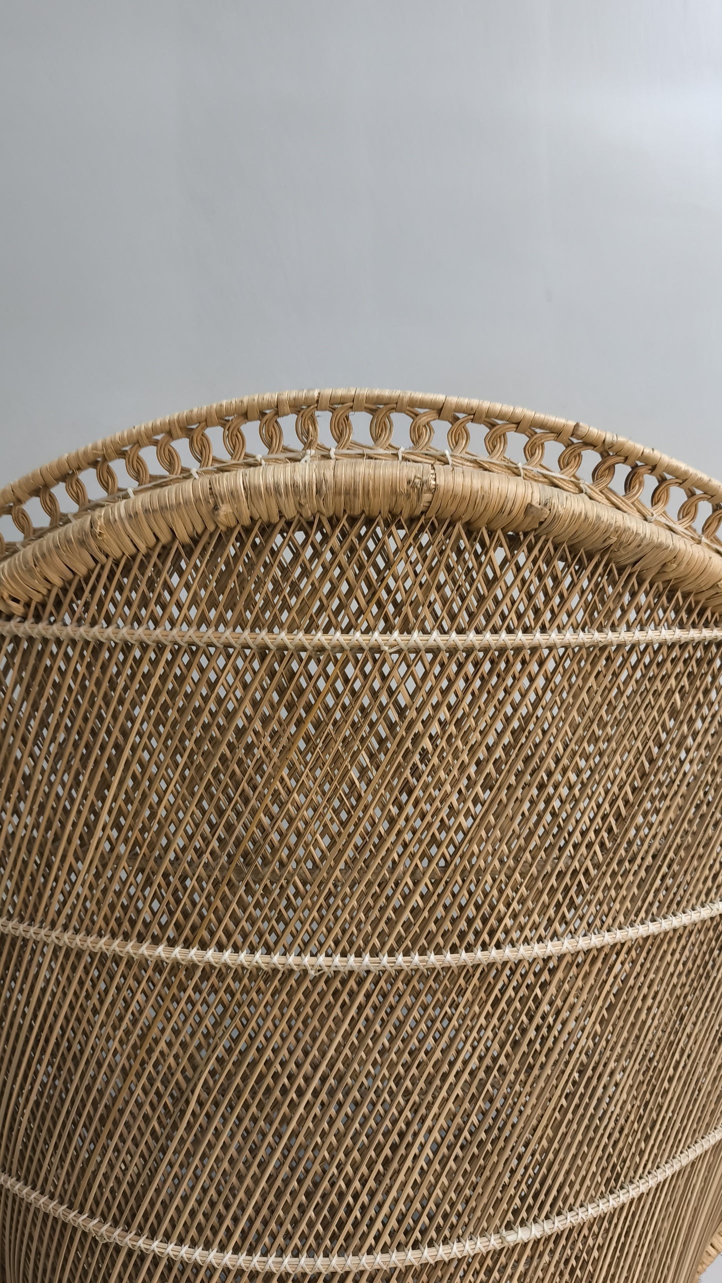 75748 Poltrona pavone Peacock in rattan naturale