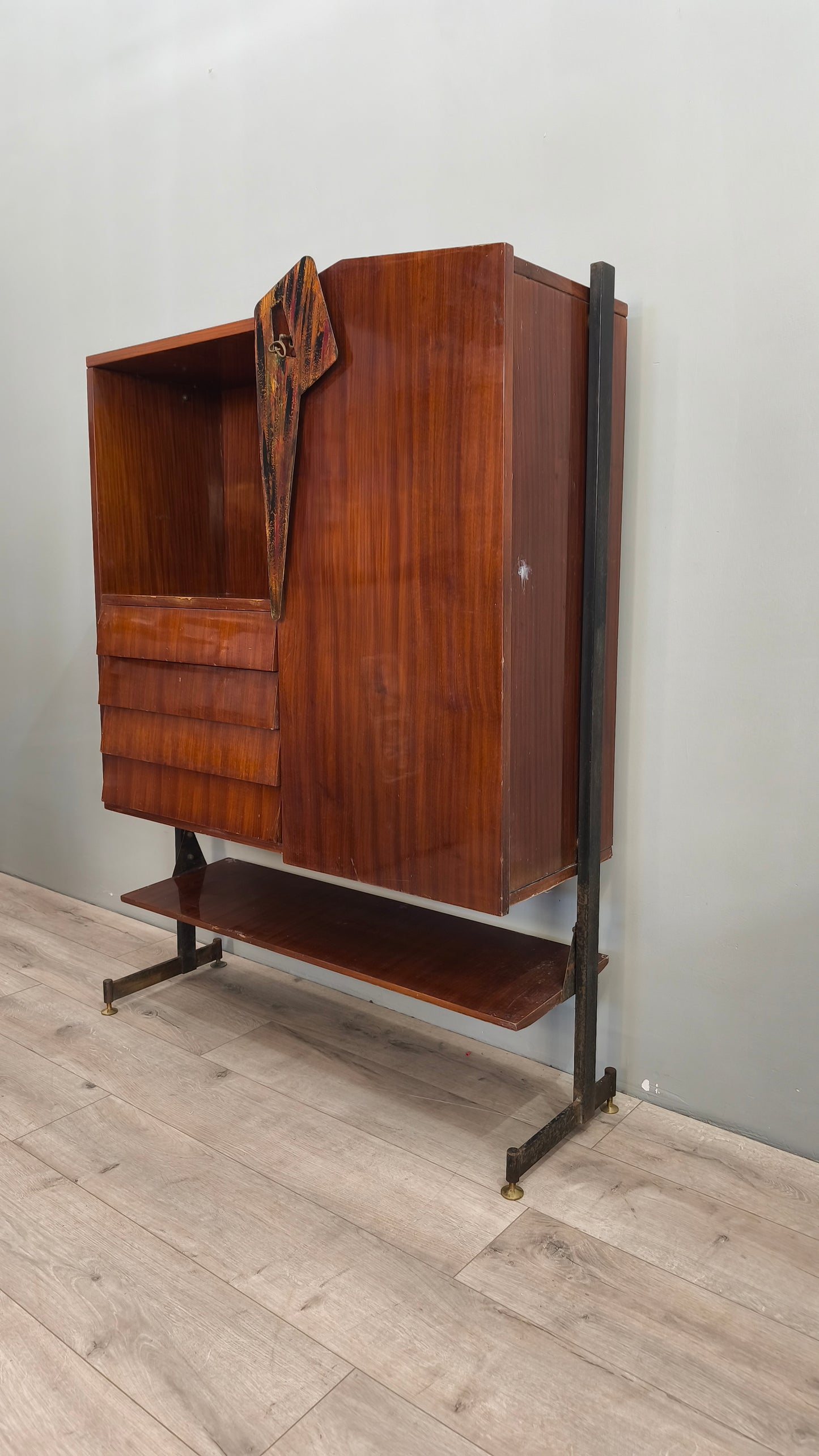 75755 Credenza stile nordico con sportello e cassetti