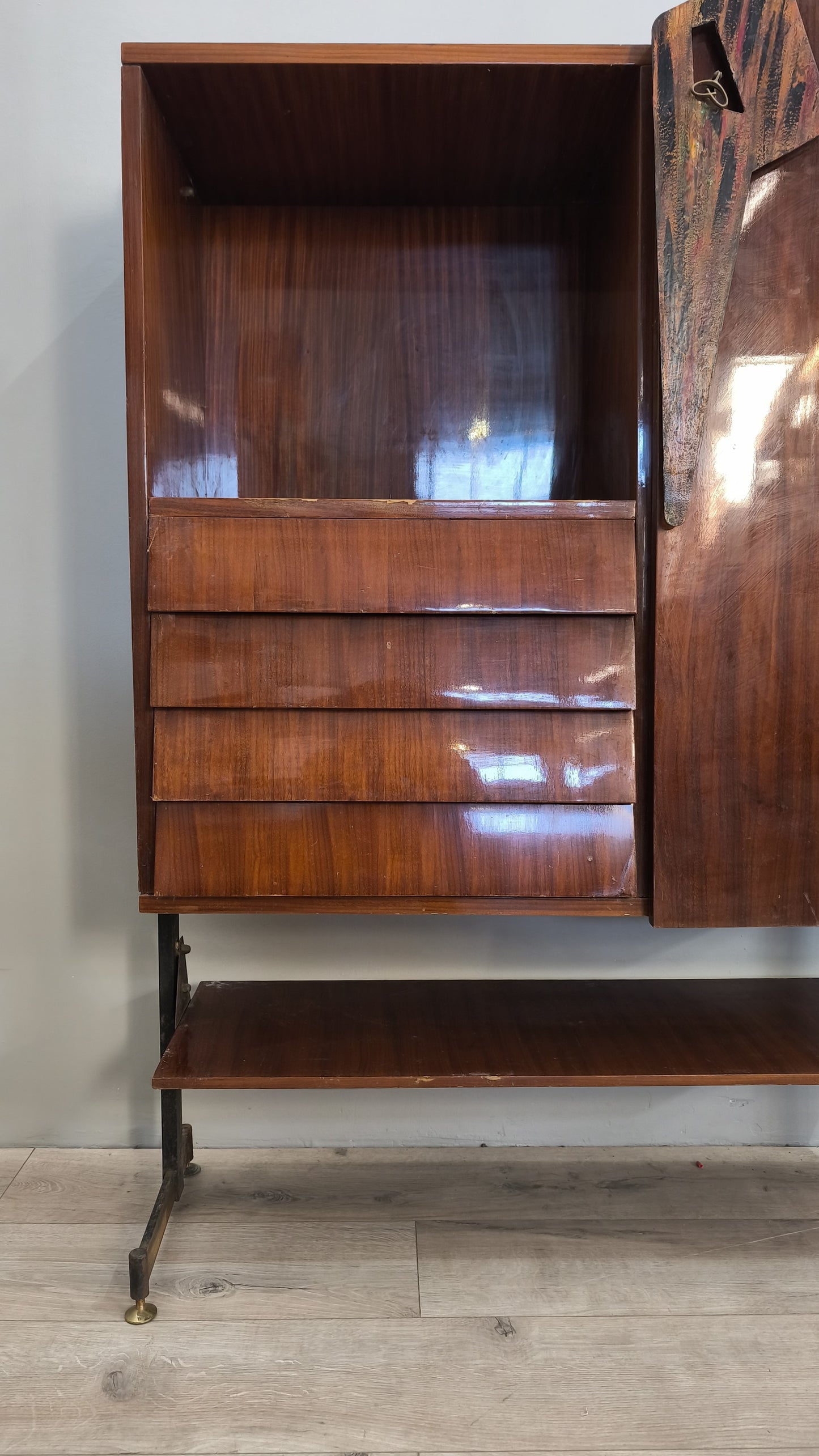 75755 Credenza stile nordico con sportello e cassetti