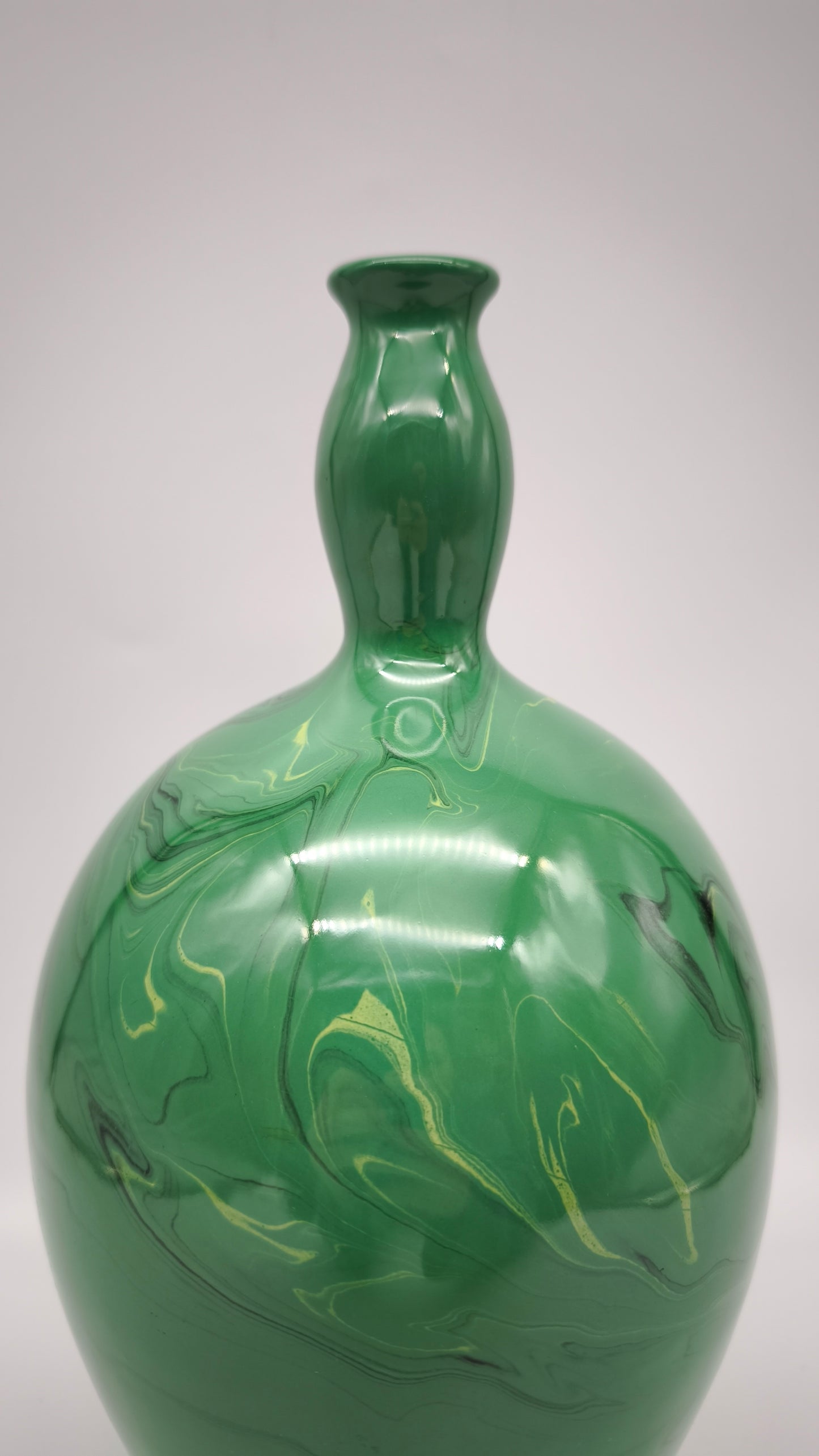 77480 Vaso in terracotta smaltata verde Zaccagnini