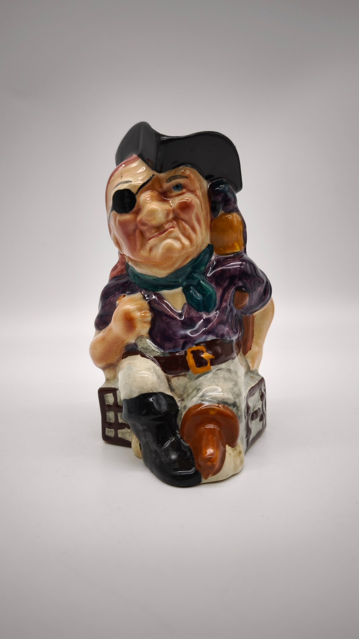 77527 Boccale in ceramica Staffordshire, England, pirata