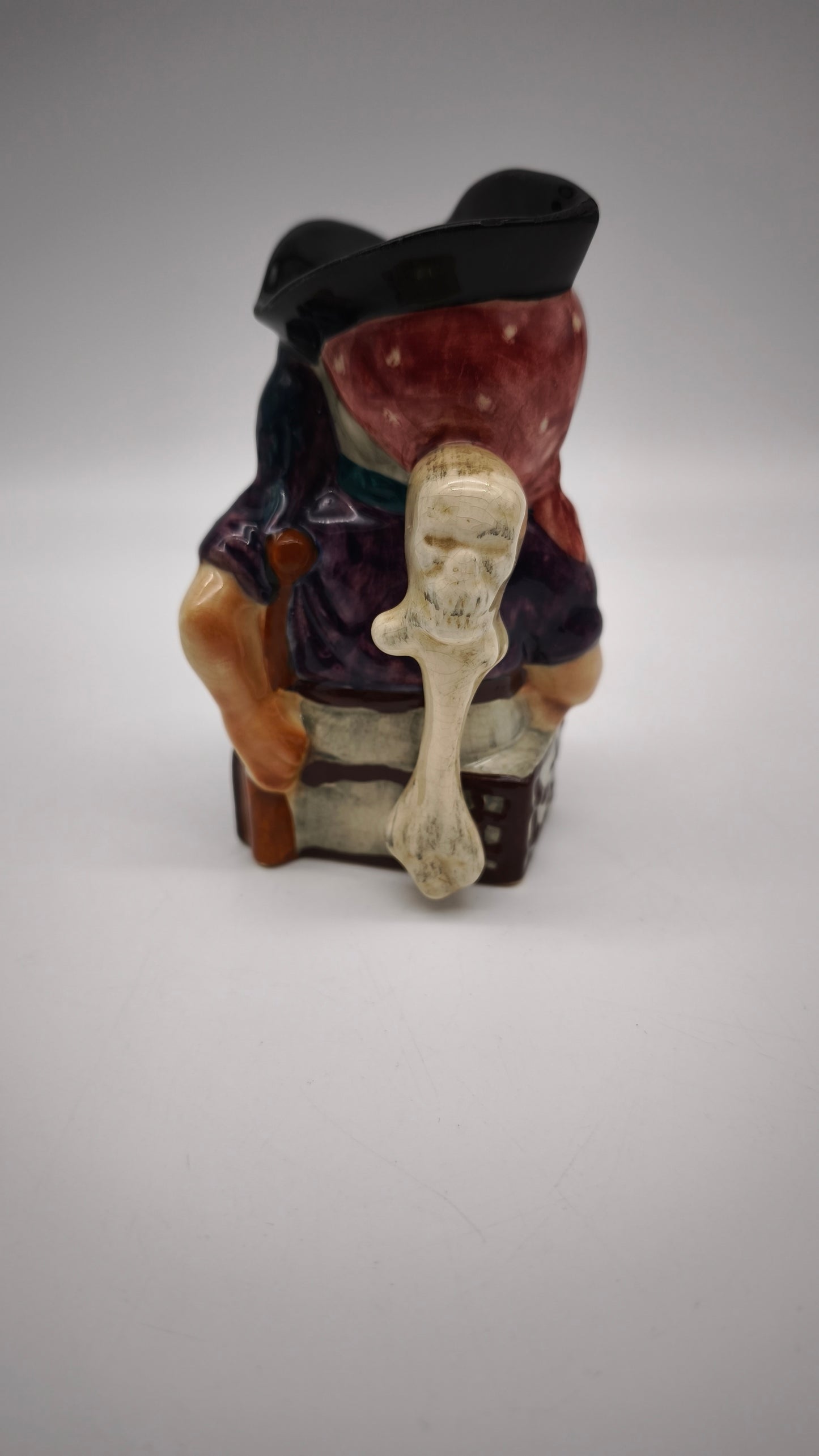 77527 Boccale in ceramica Staffordshire, England, pirata