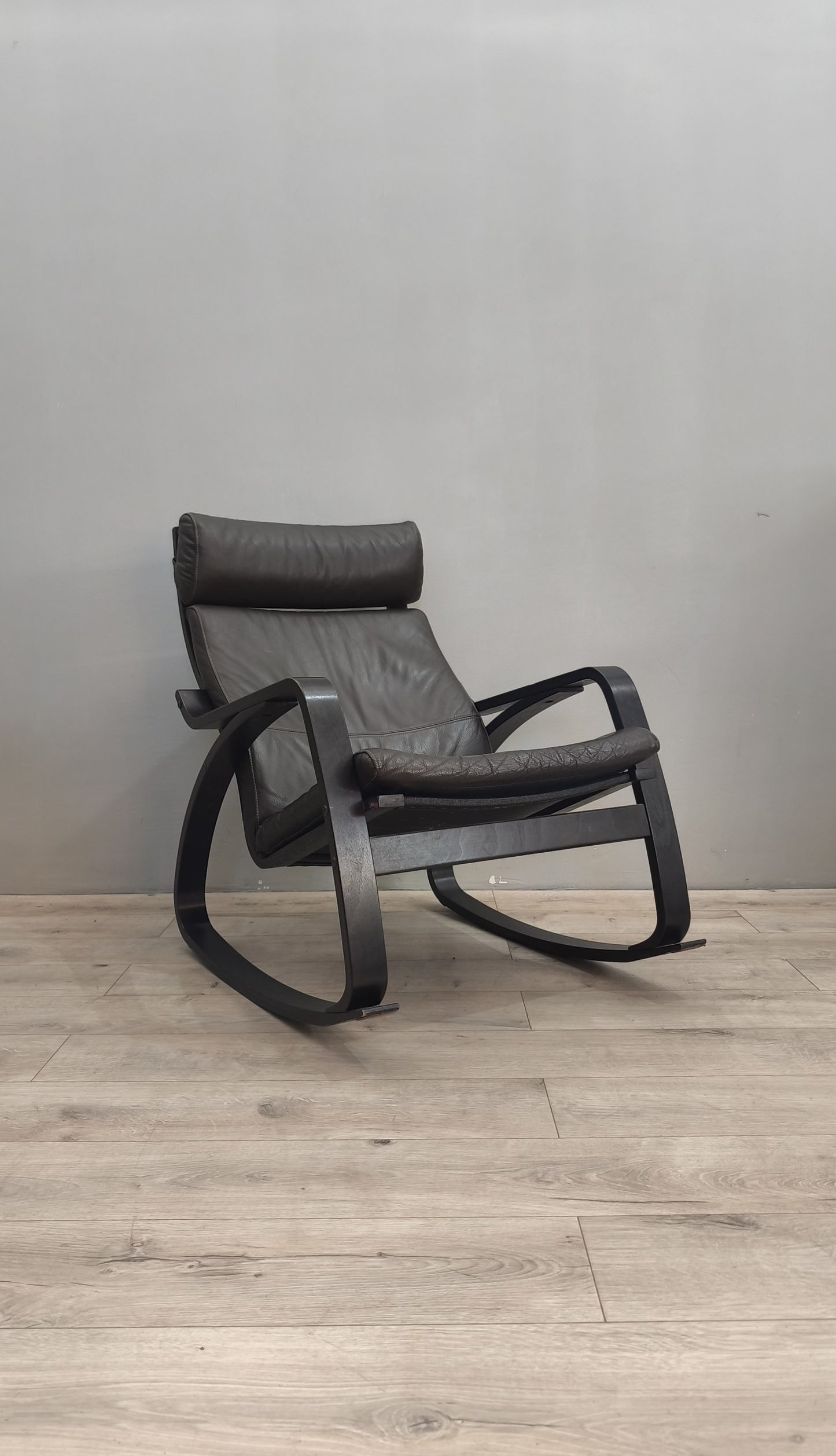 77964 Poltrona Poang Ikea nera a dondolo