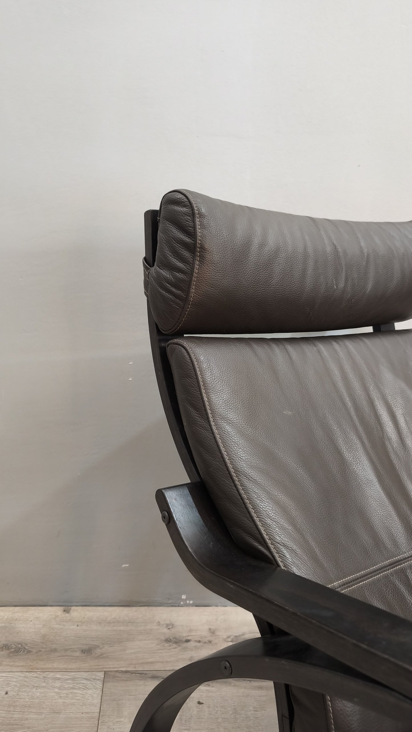 77964 Poltrona Poang Ikea nera a dondolo