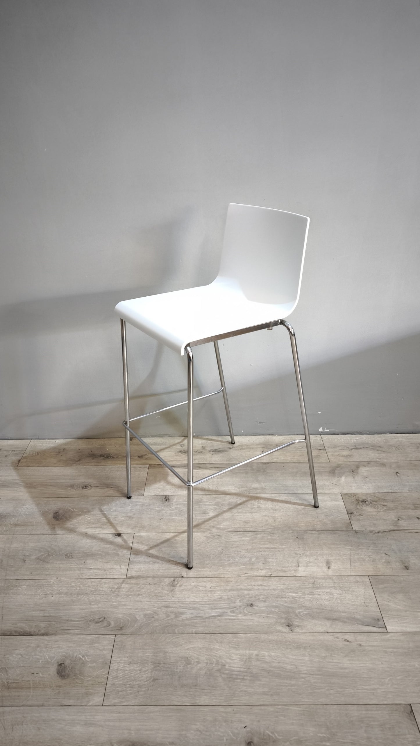 78006 Sgabello Pedrali modello Kuadra bianco