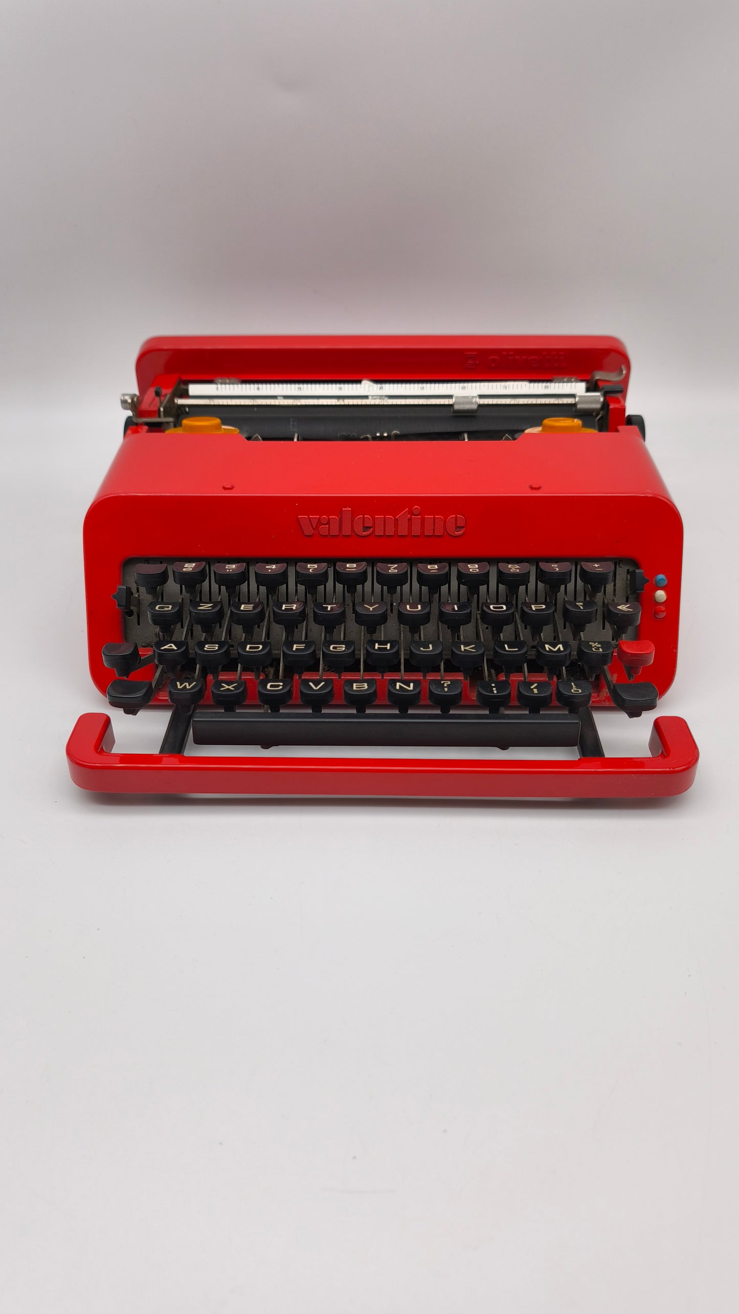 78463 Macchina da scrivere Olivetti Valentine rossa