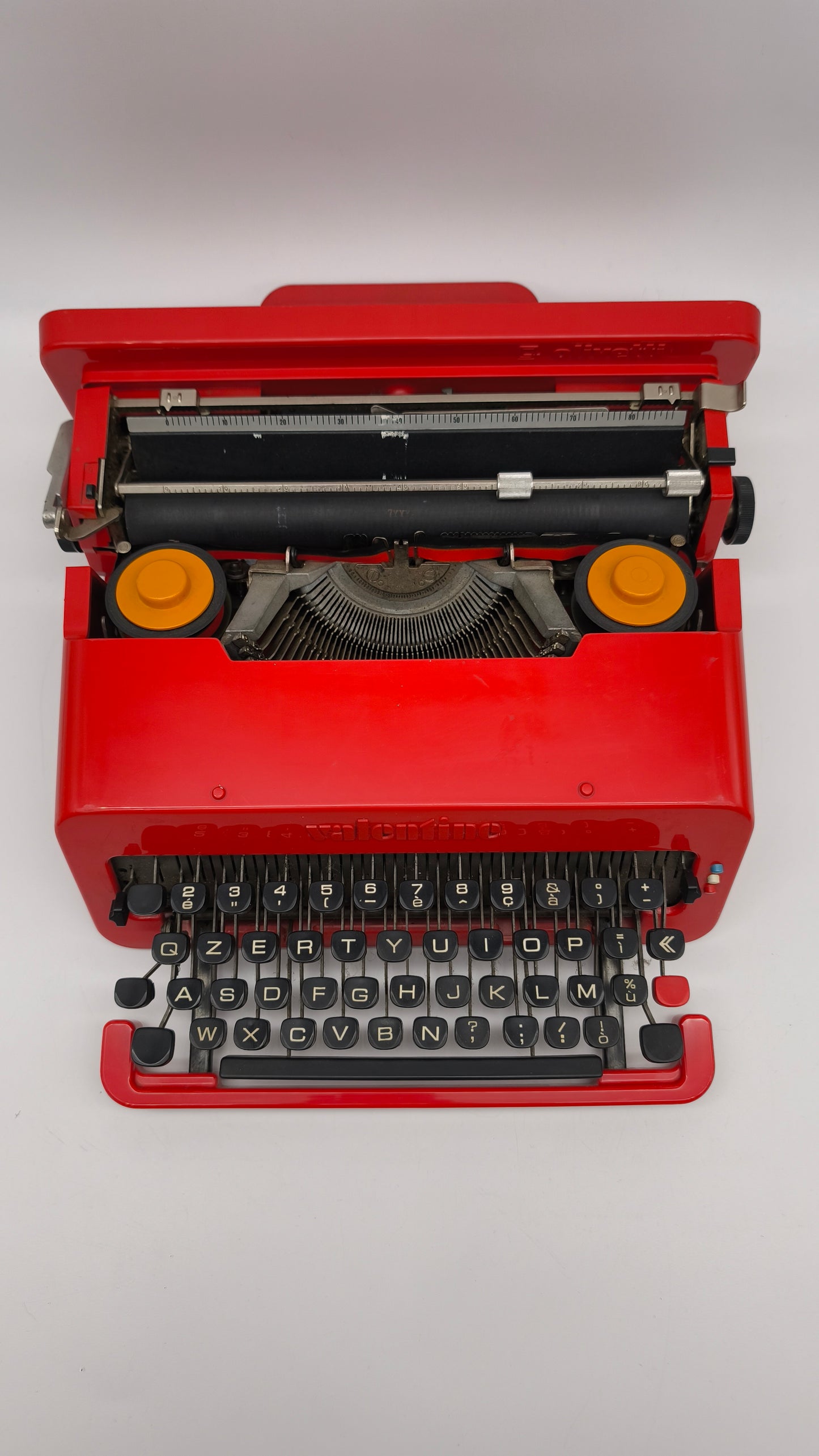 78463 Macchina da scrivere Olivetti Valentine rossa