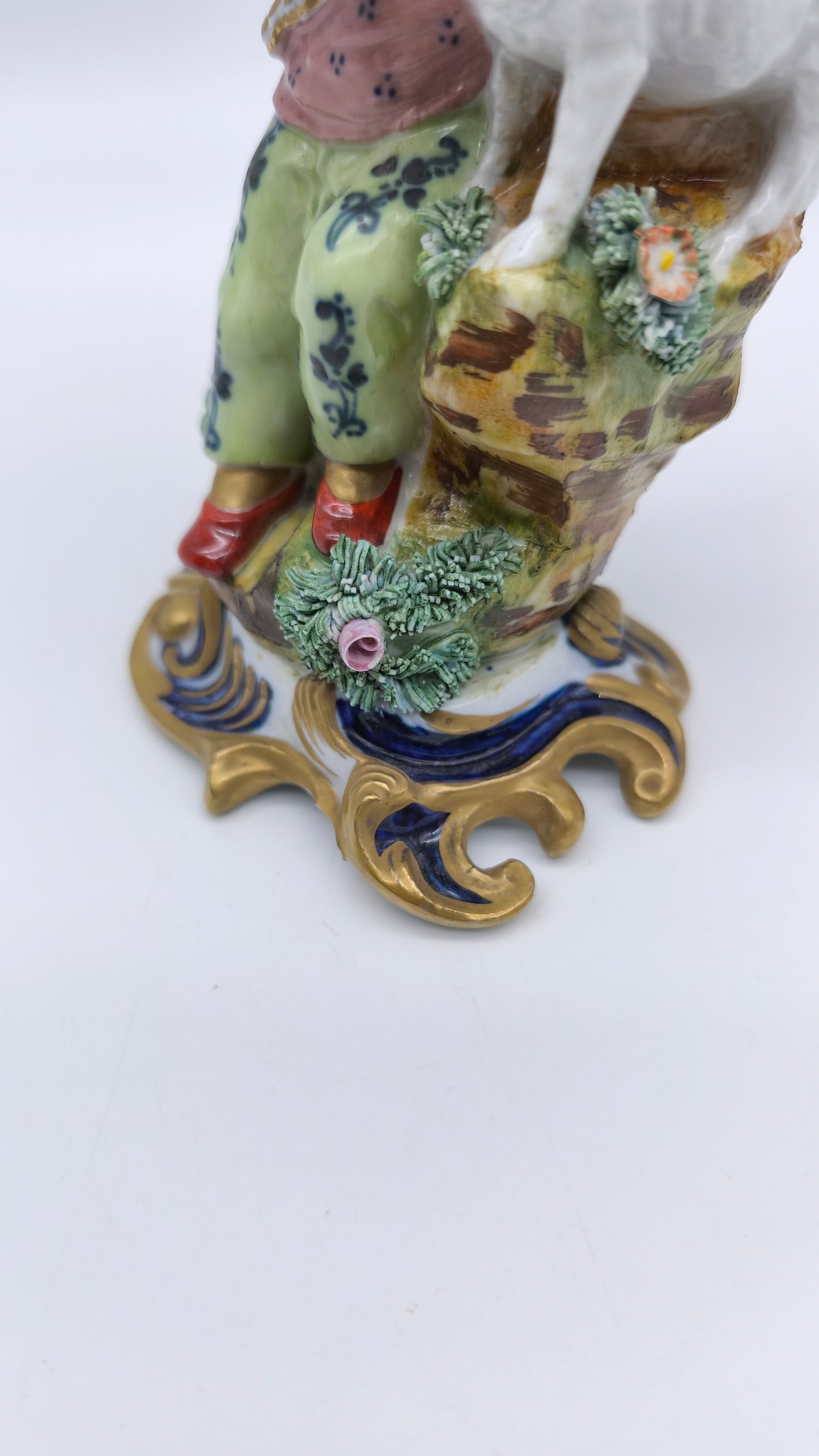 78241-1 Statuina fanciullo con agnello in ceramica Limoges