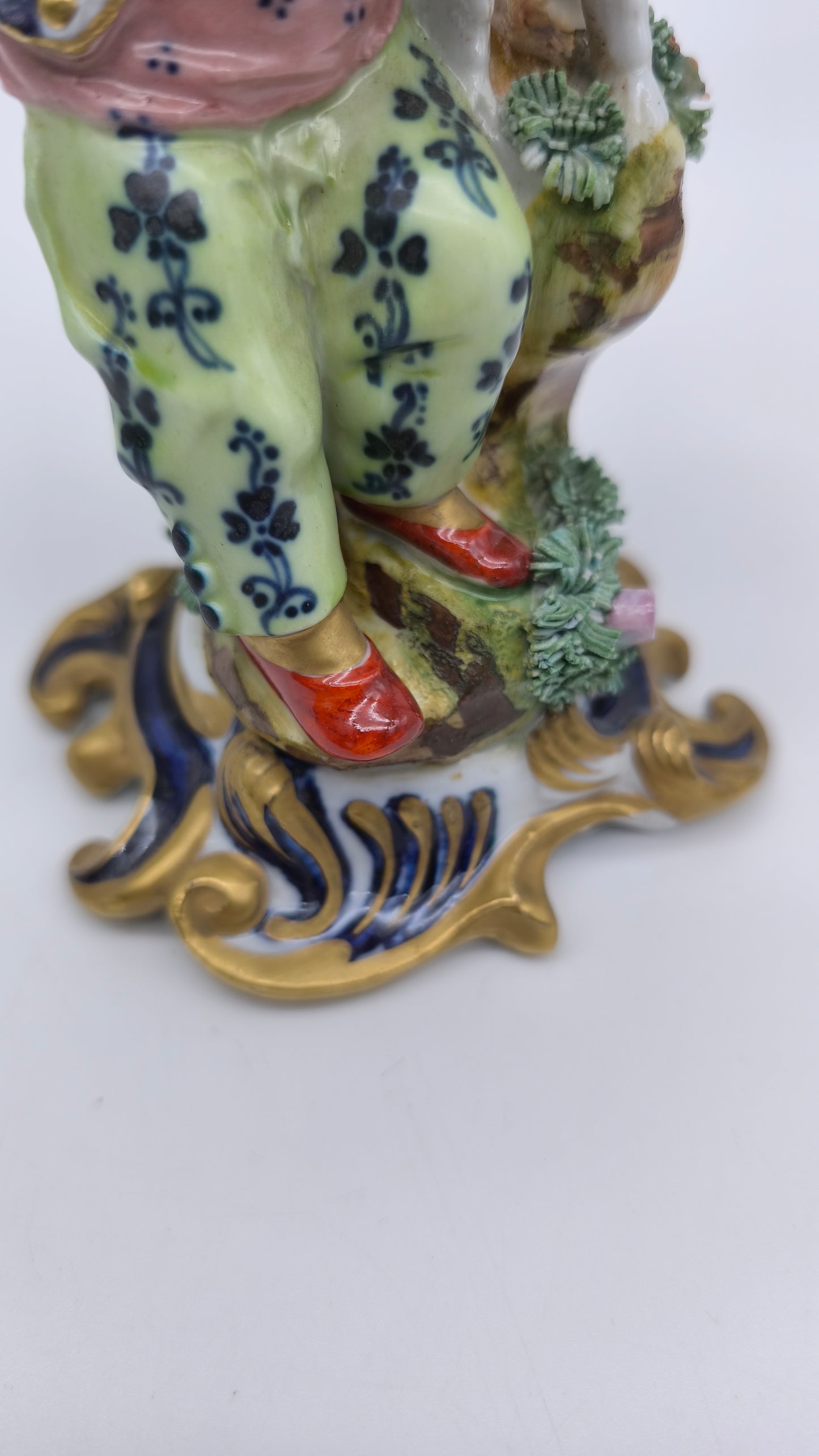 78241-1 Statuina fanciullo con agnello in ceramica Limoges