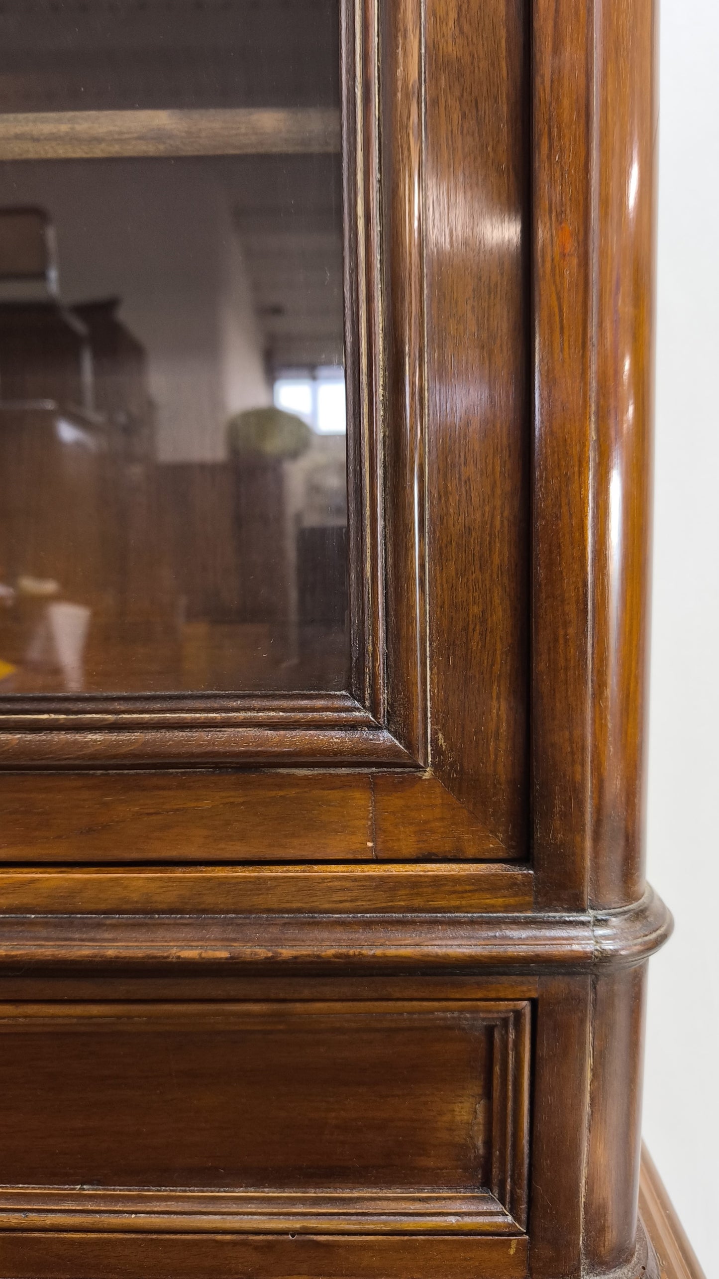 78296 Credenza in legno due ante