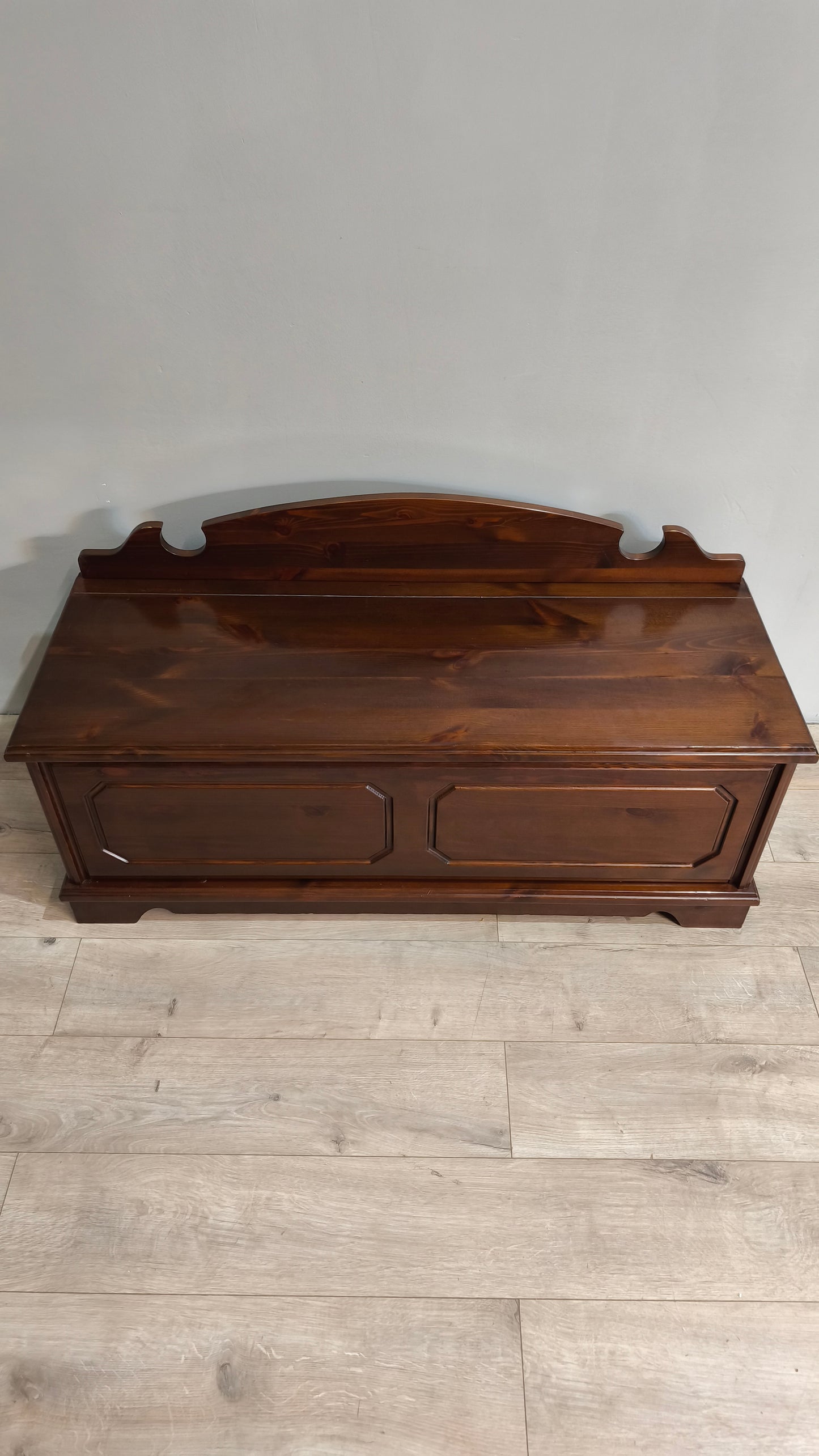 78298 Cassapanca in legno di pino