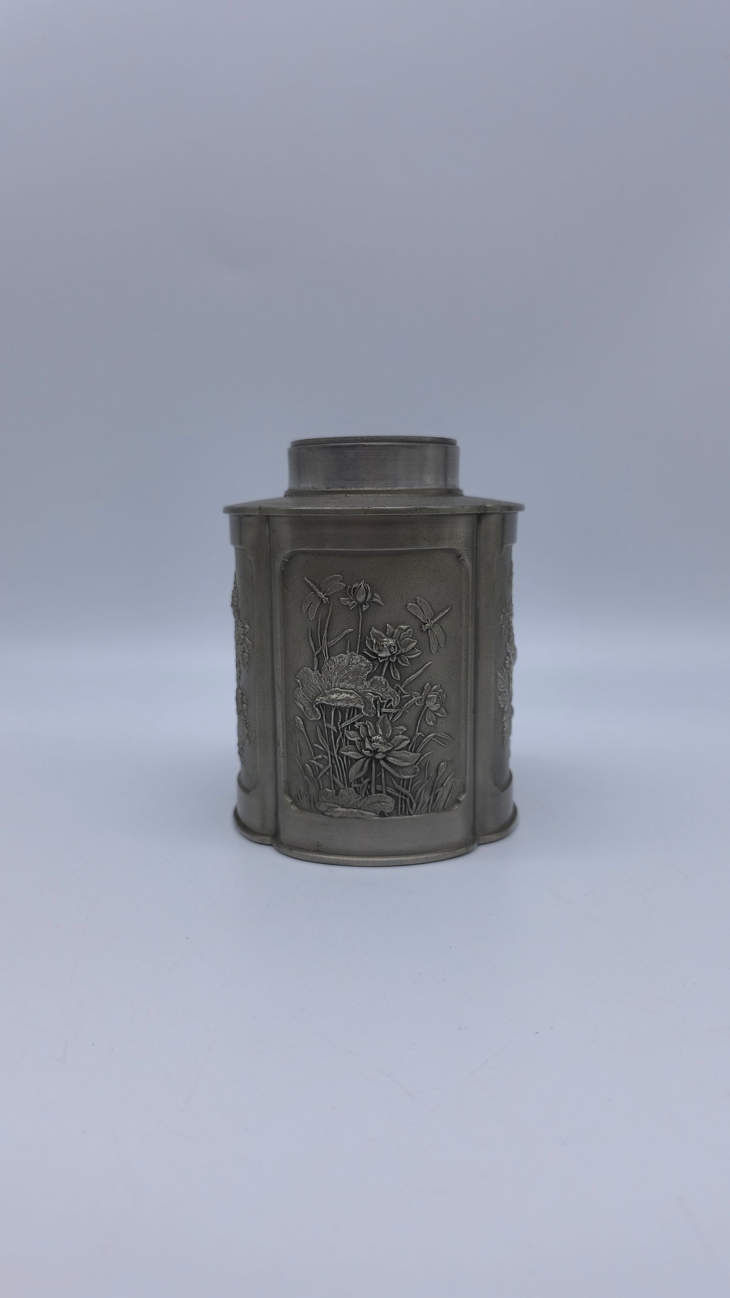 78439 Porta tè in metallo Royal Selangor