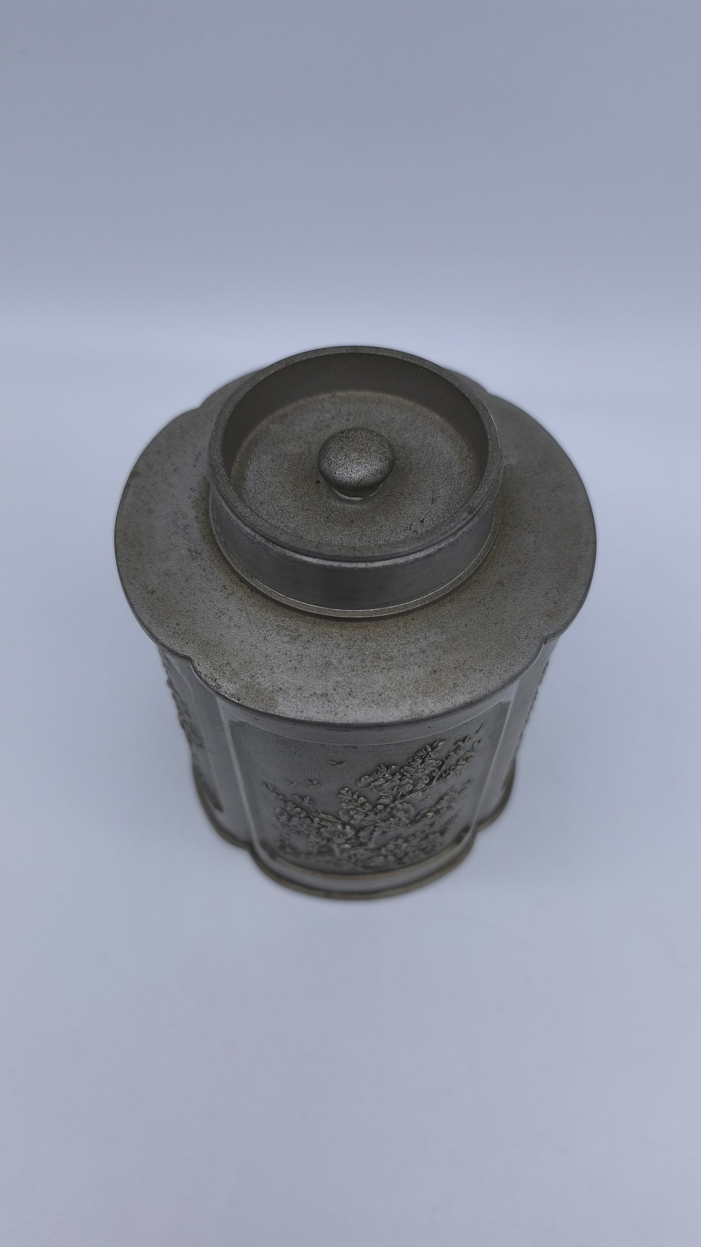 78439 Porta tè in metallo Royal Selangor