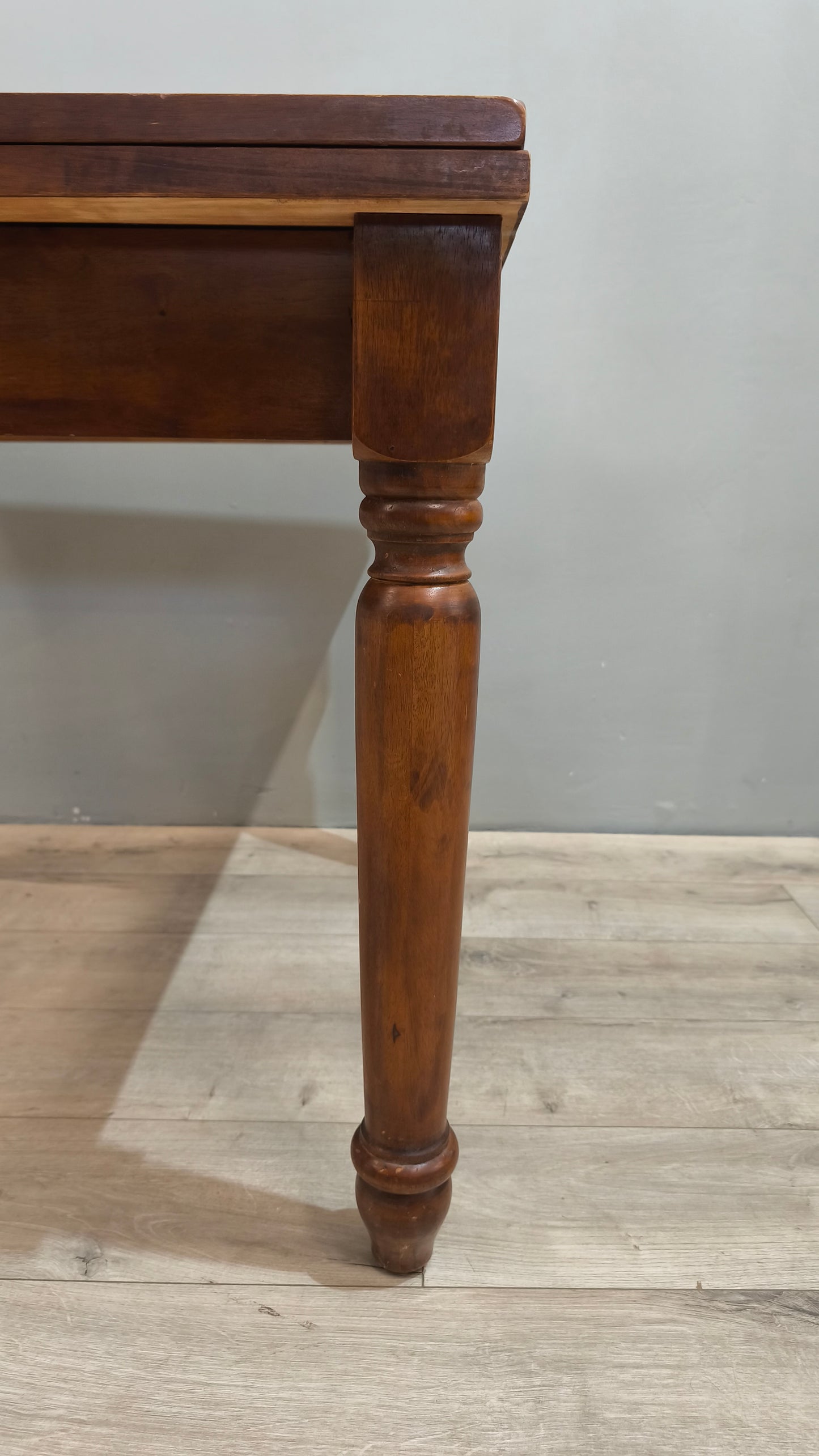 78611 Tavolo allungabile a libretto
