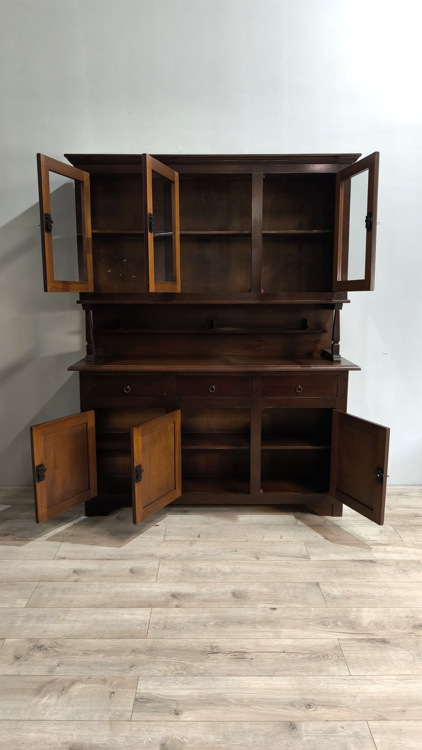 78622 Credenza in legno stile arte povera