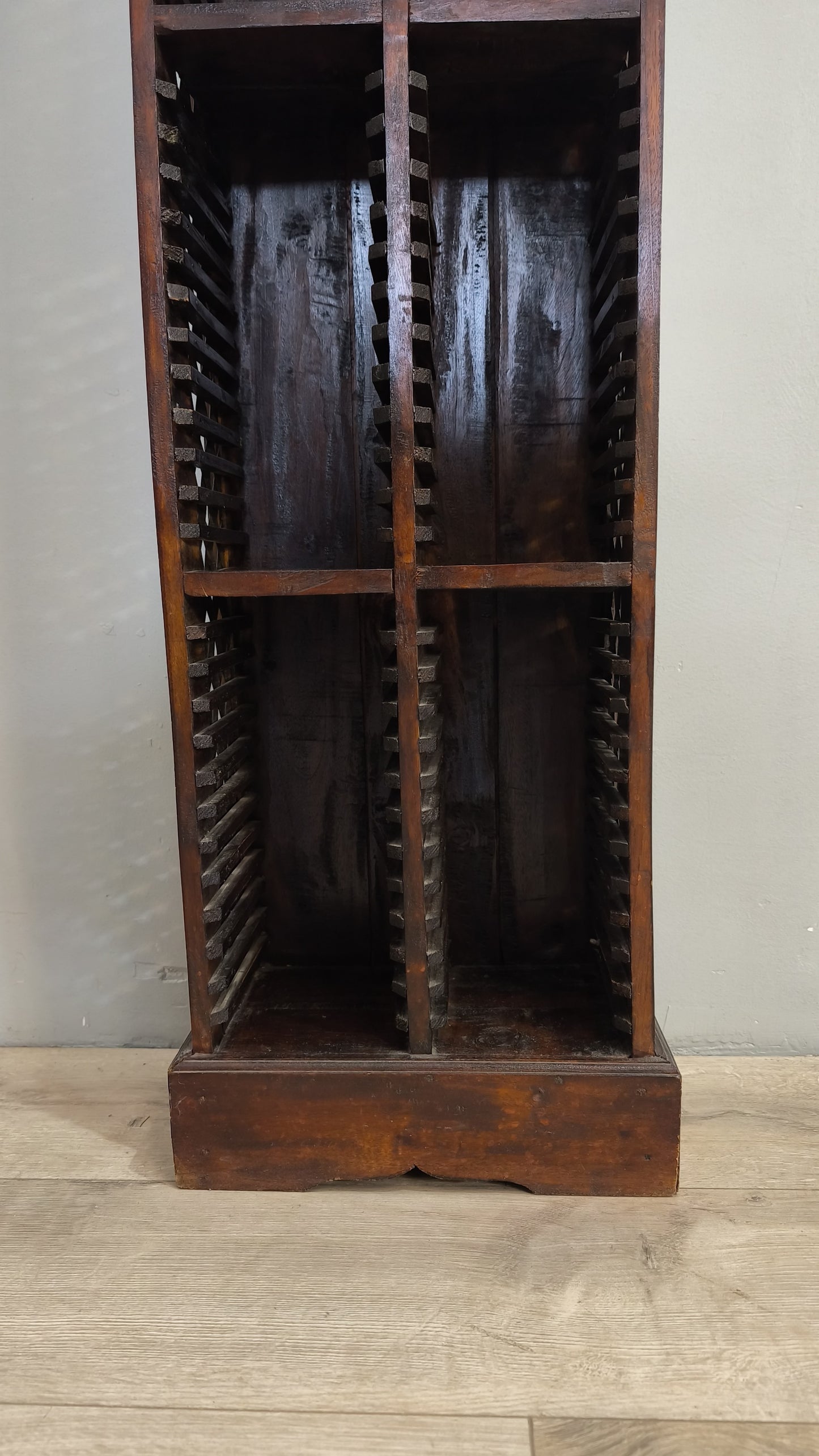78683 Porta CD in legno etnico