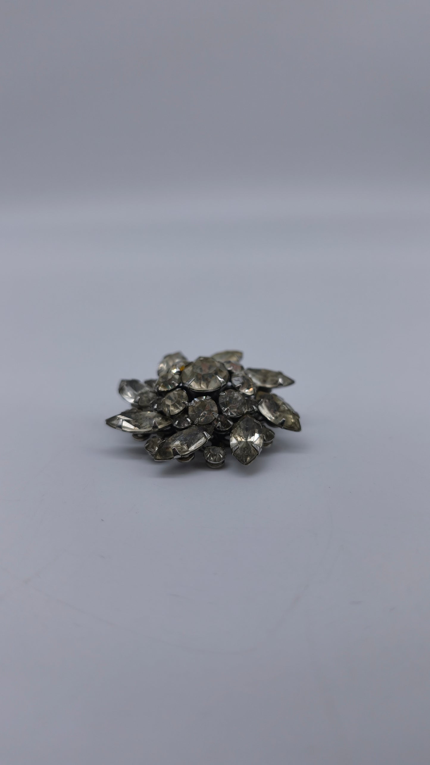 78698 Spilla vintage Judy Lee