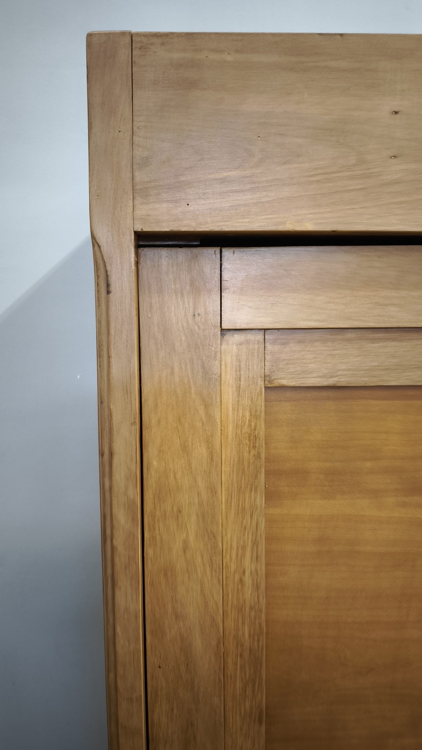 78974 Armadio in legno un'anta stile Liberty