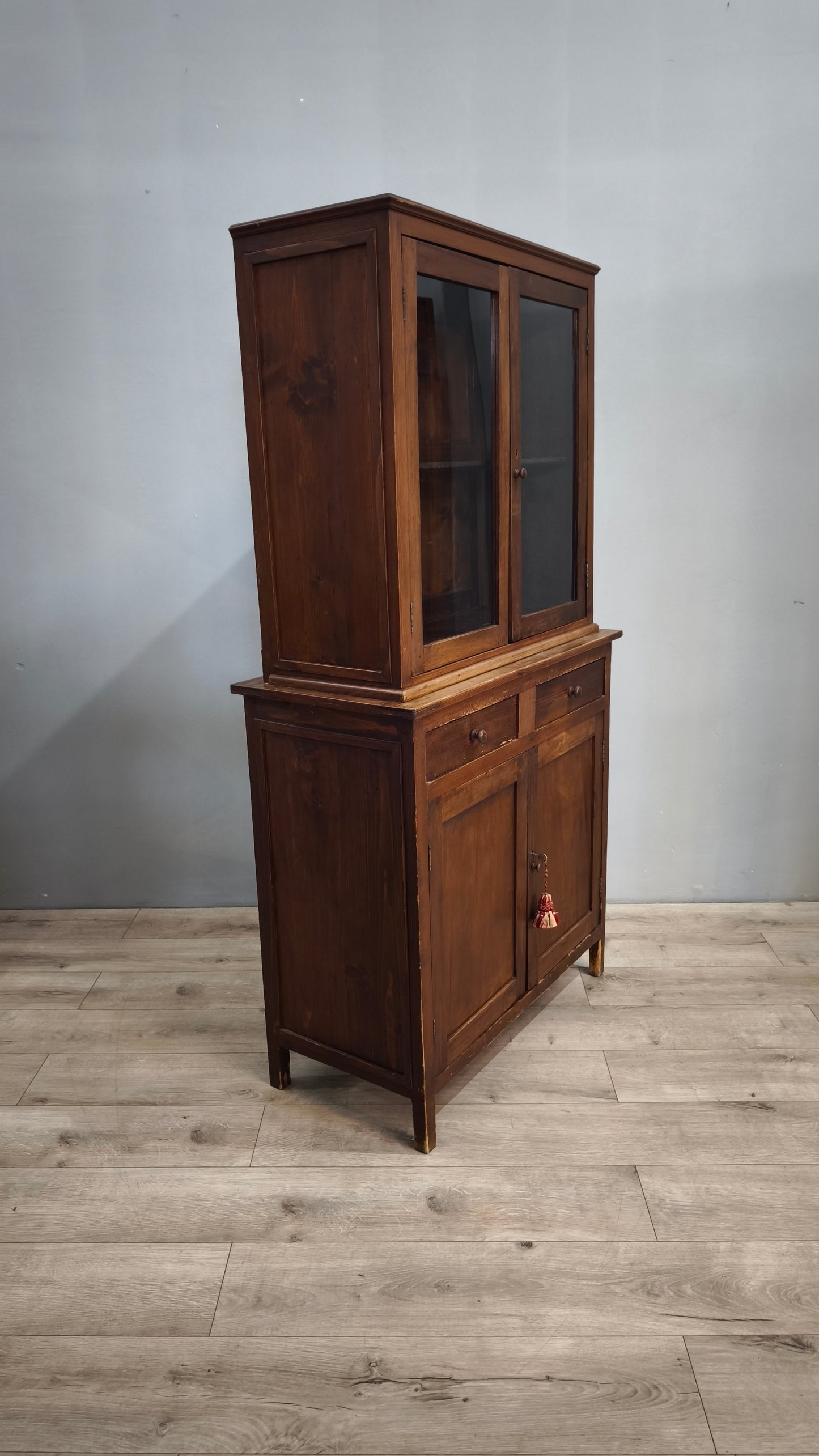 78988 Credenza in legno due sportelli