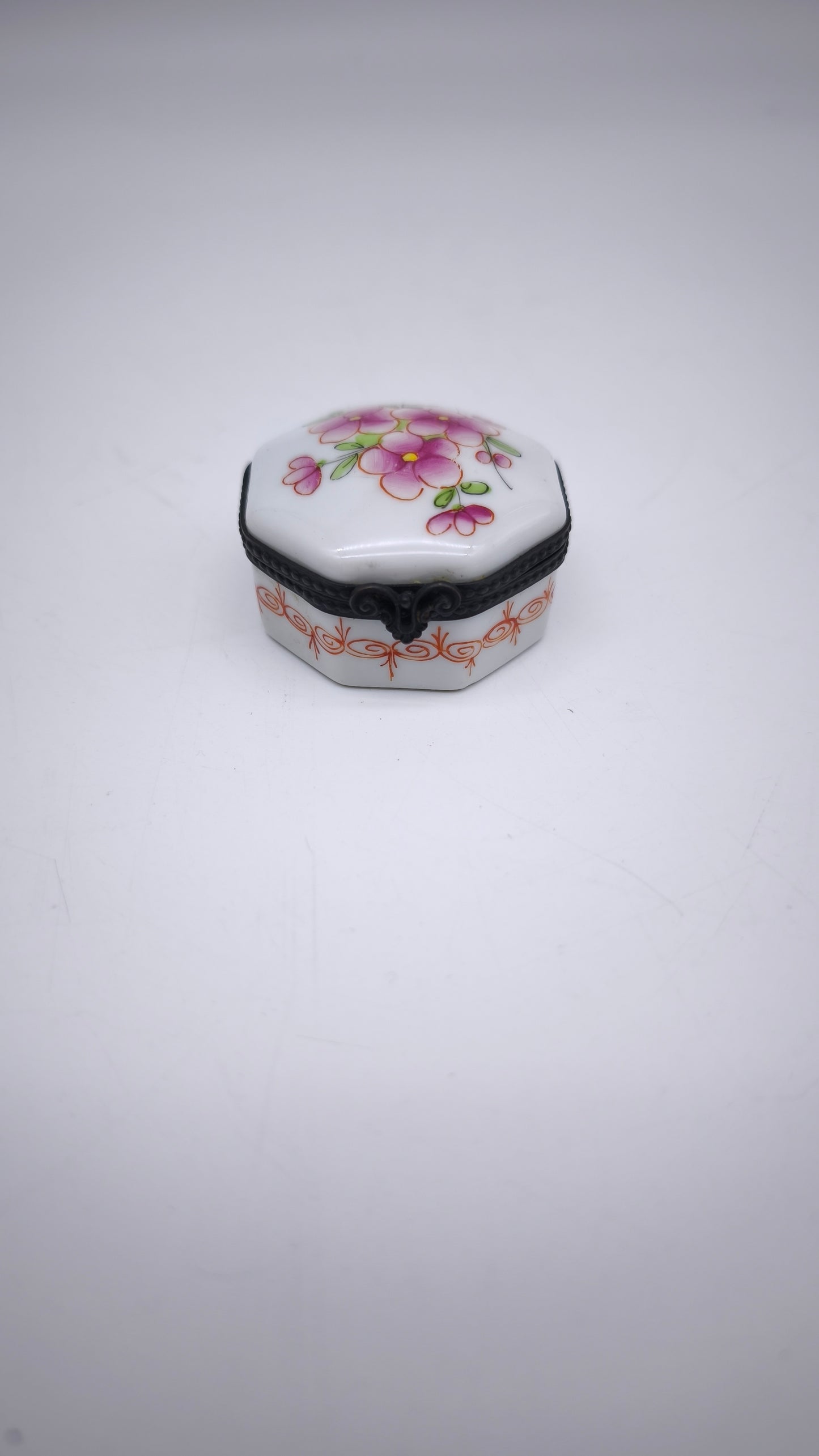 78847-3 Scatolina in ceramica Limoges