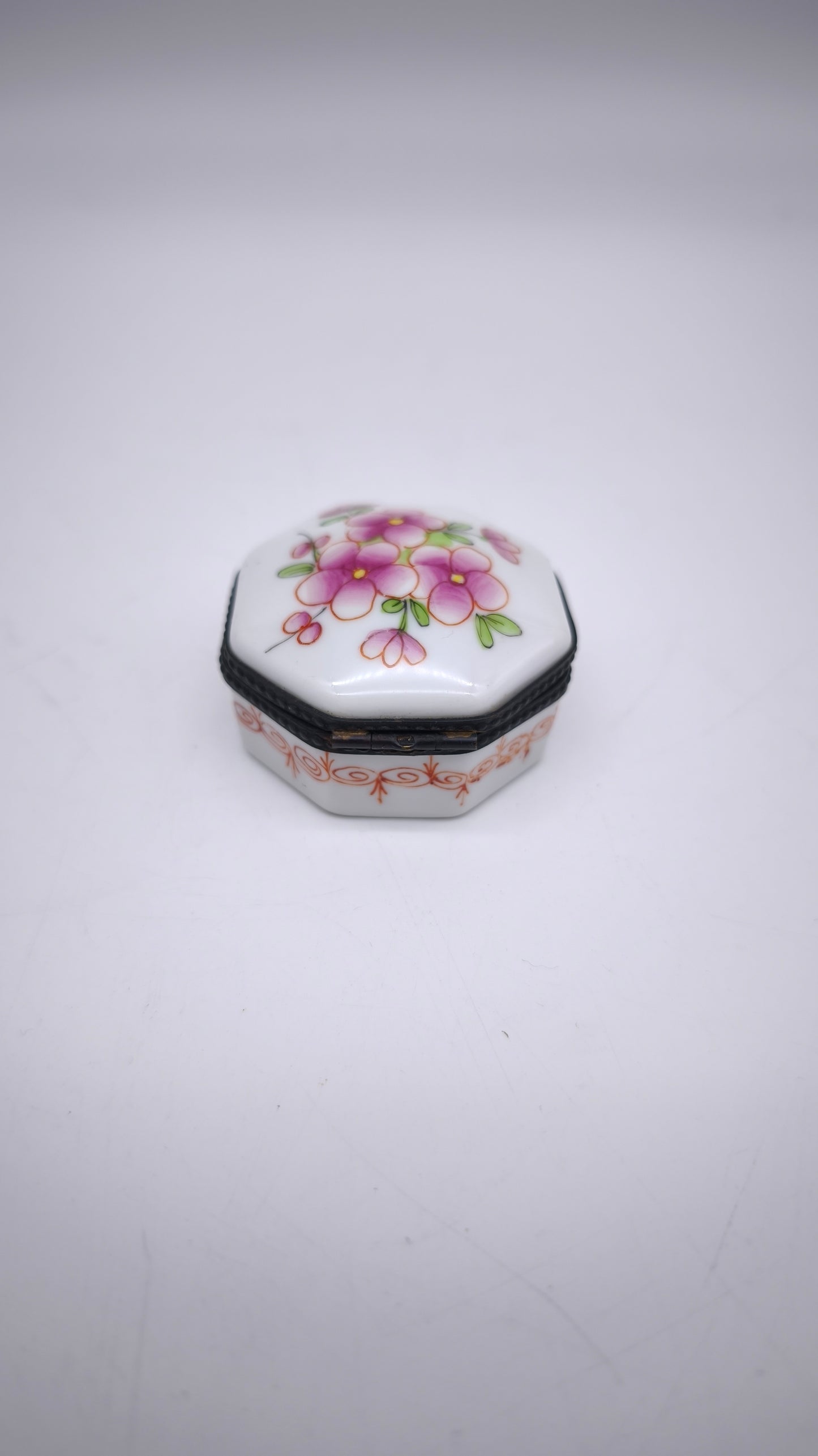 78847-3 Scatolina in ceramica Limoges