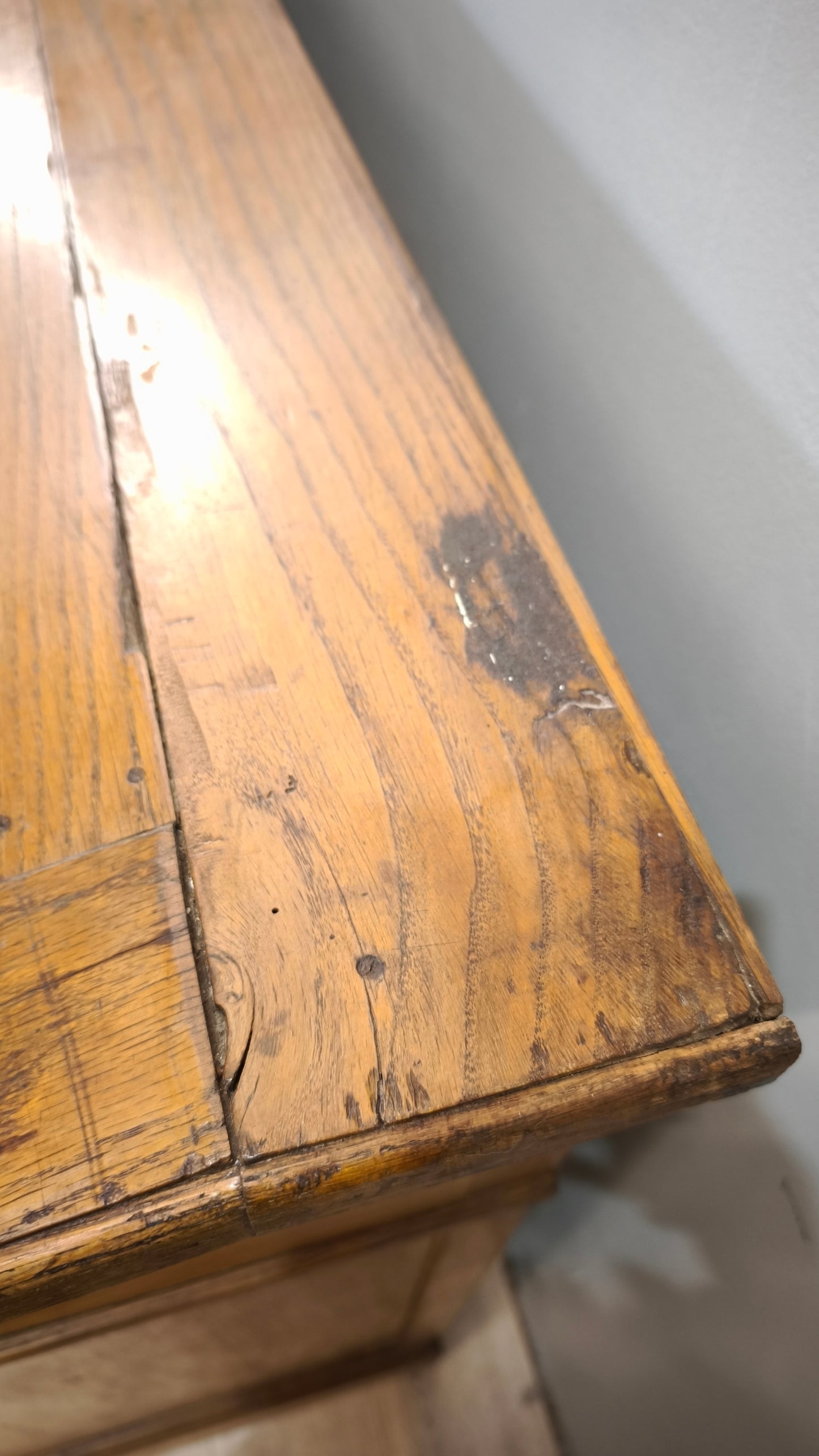 79072 Mobile archivio in legno con piano inclinato