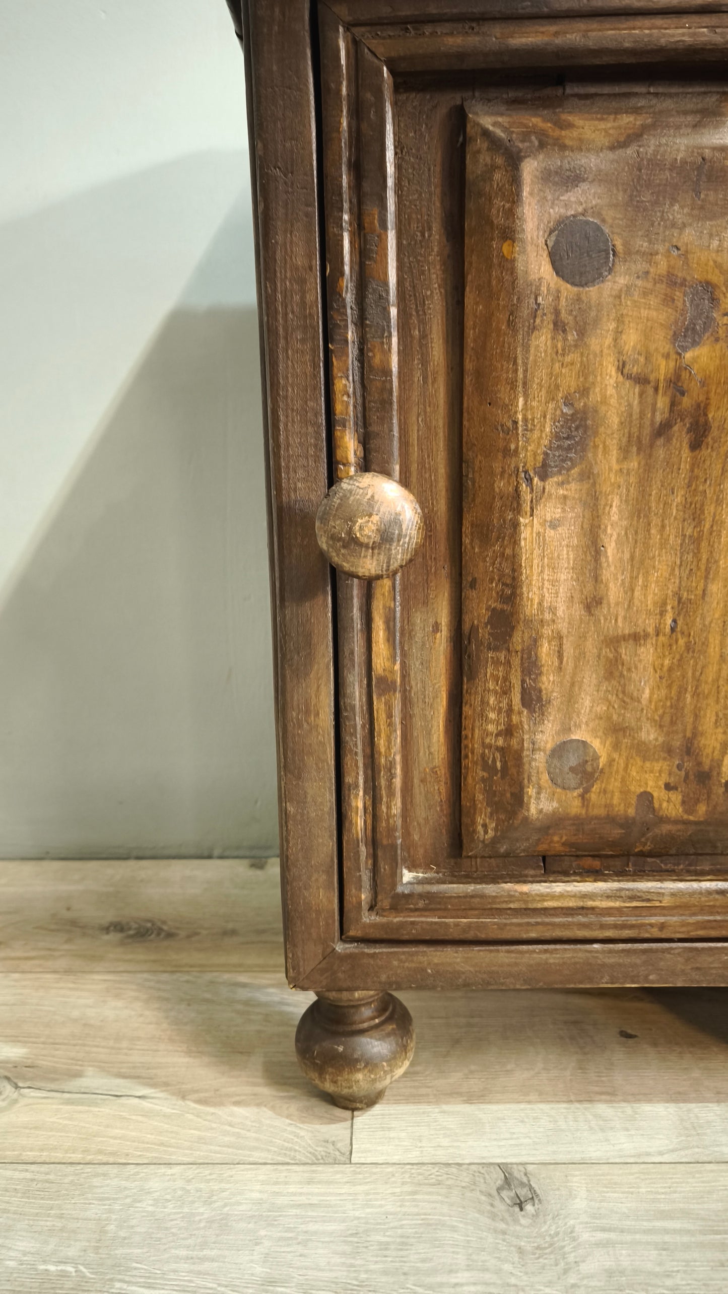 79236 Coppia di comodini in legno massello
