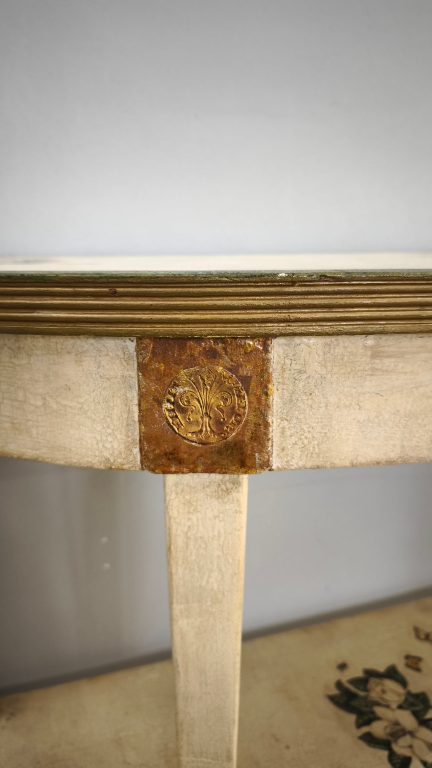 79352 Console in legno dipinto